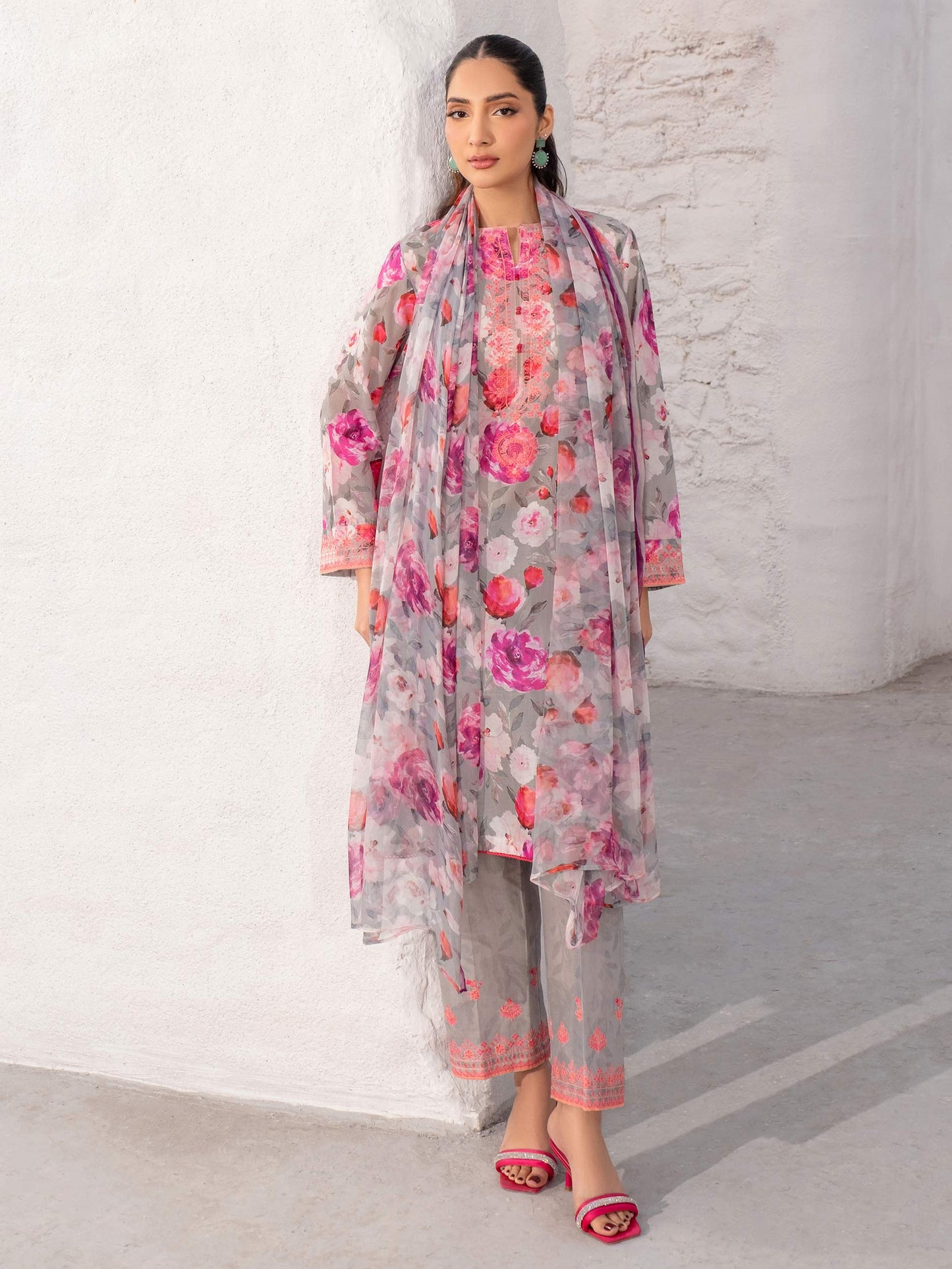 3 Piece Lawn Suit-Embroidered (Unstitched)