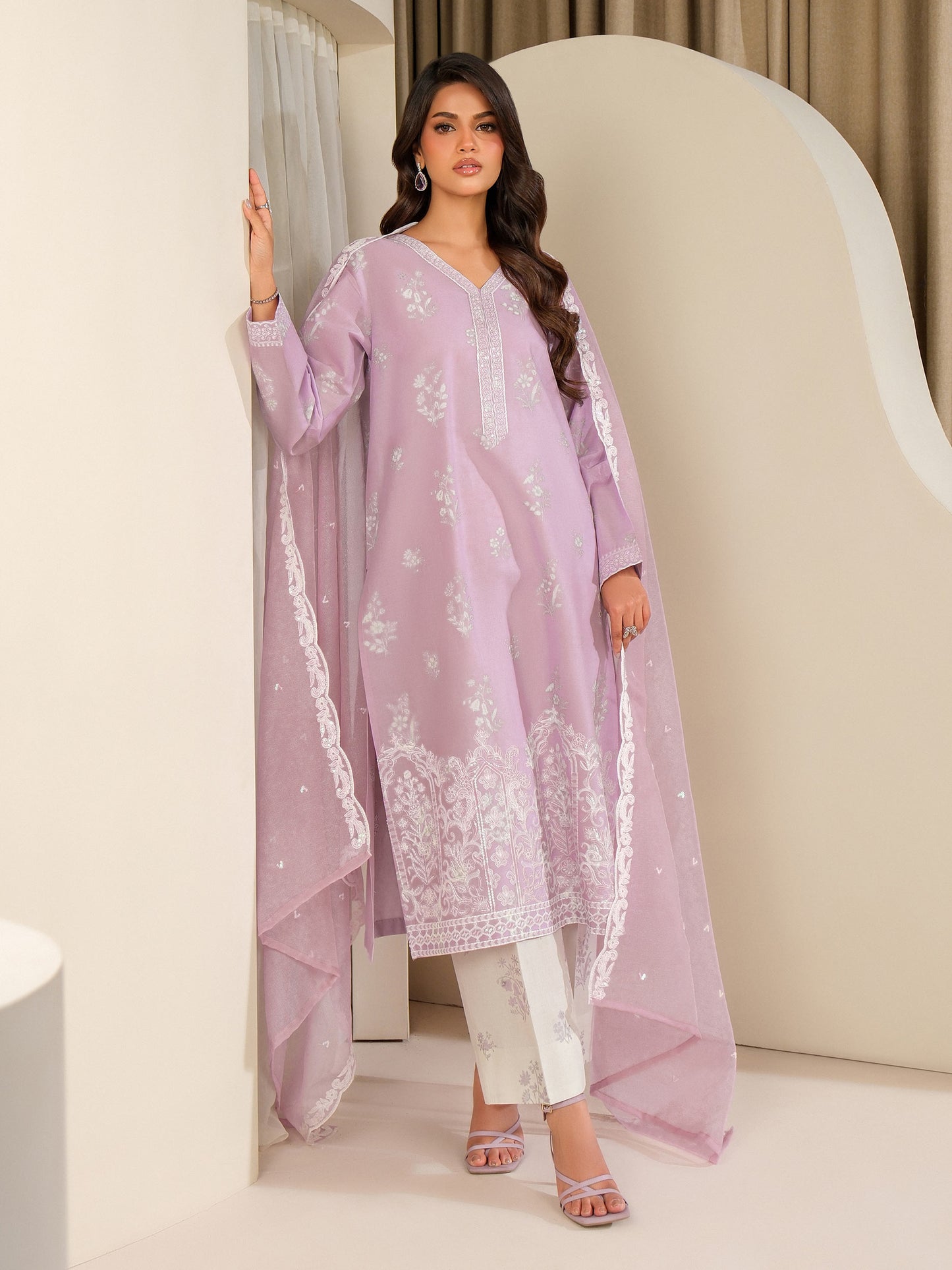3 Piece Lawn Suit-Embroidered (Unstitched)