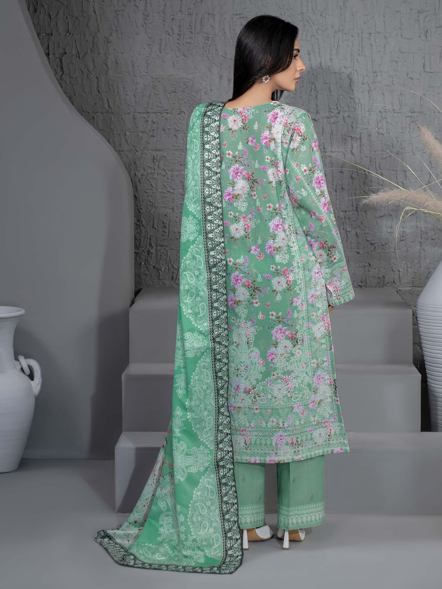 3 Piece Khaddar Suit-Printed (Unstitched)