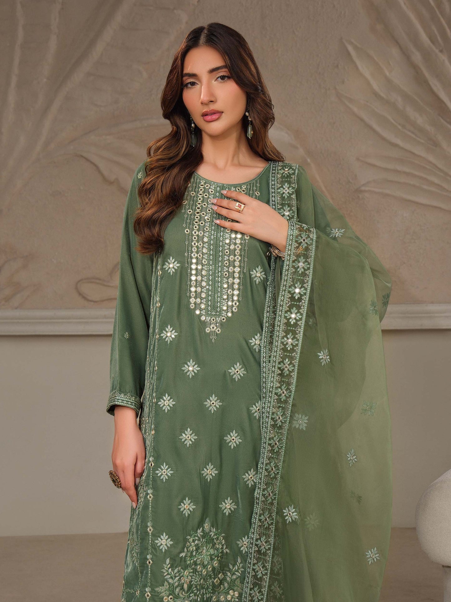 3 Piece Velvet Suit-Embroidered (Unstitched)