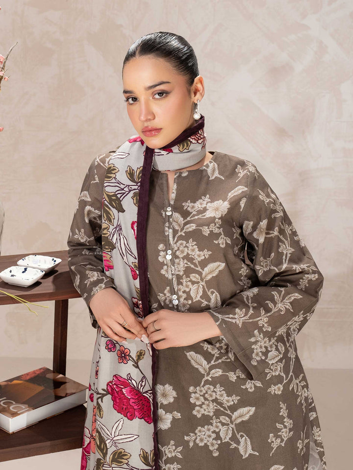 Unstitched Women's Suits 2024  Limelightpk