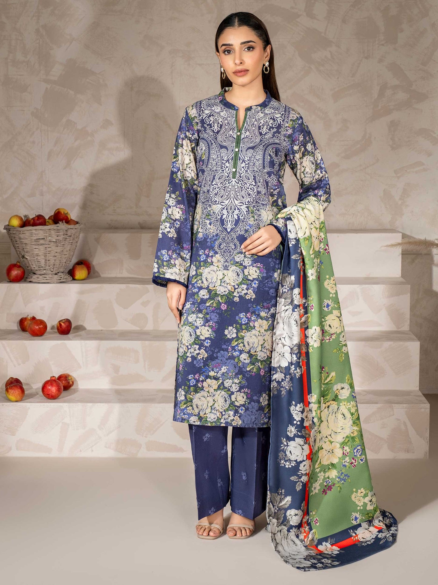 3 Piece Khaddar Suit-Printed (Unstitched)