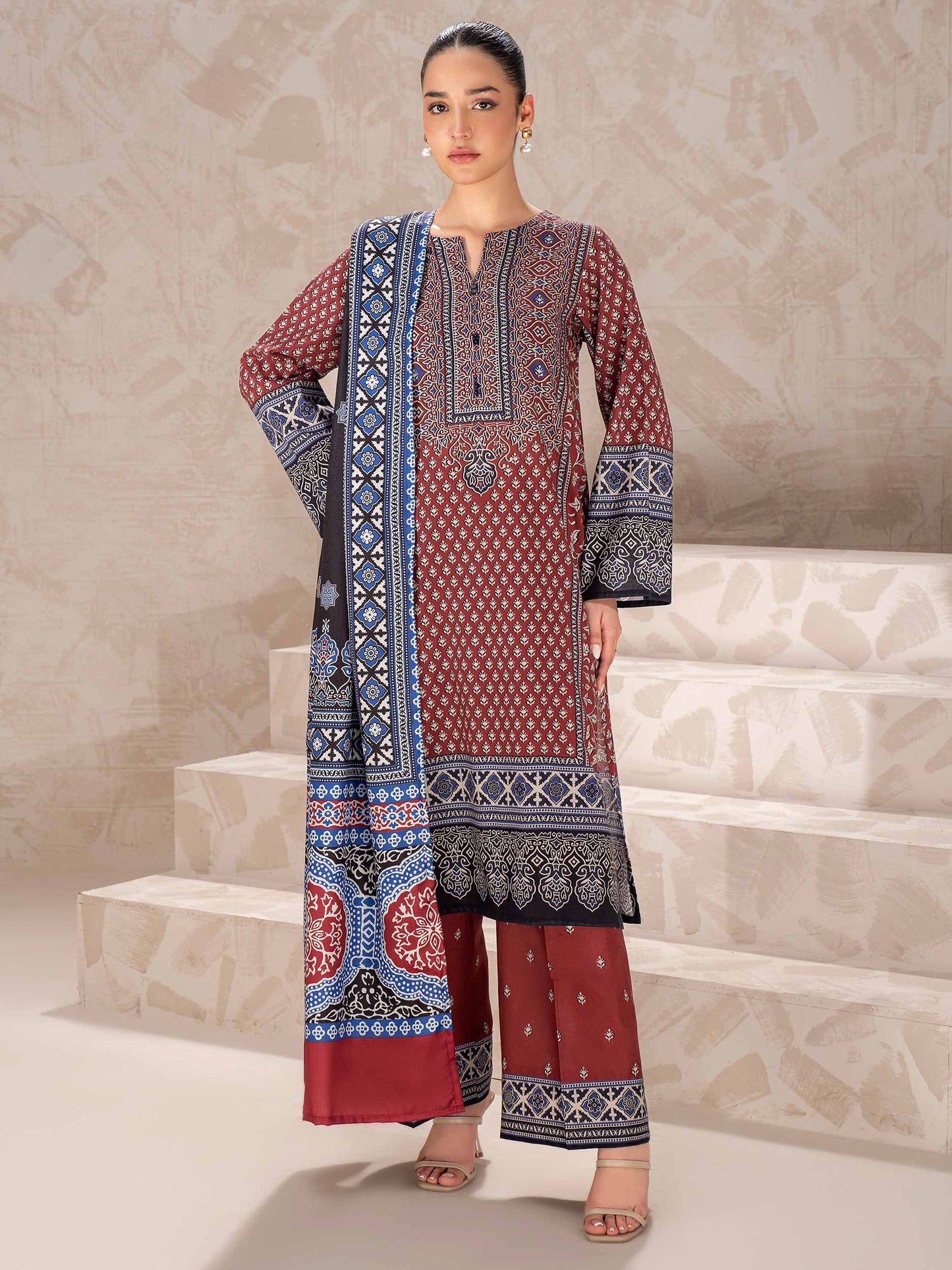 3 Piece Khaddar Suit-Printed (Unstitched)