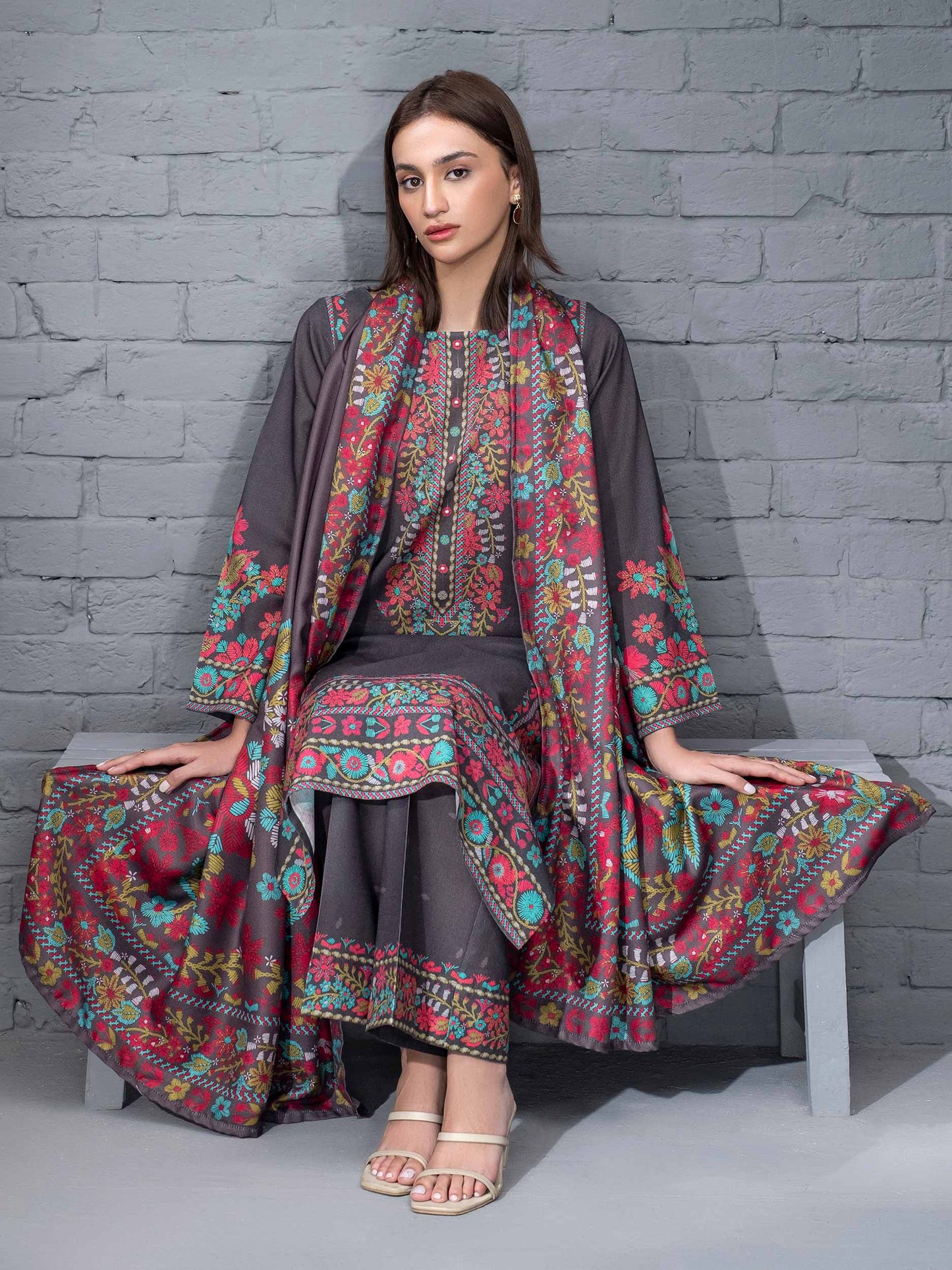 3 Piece Khaddar Suit-Printed (Unstitched)