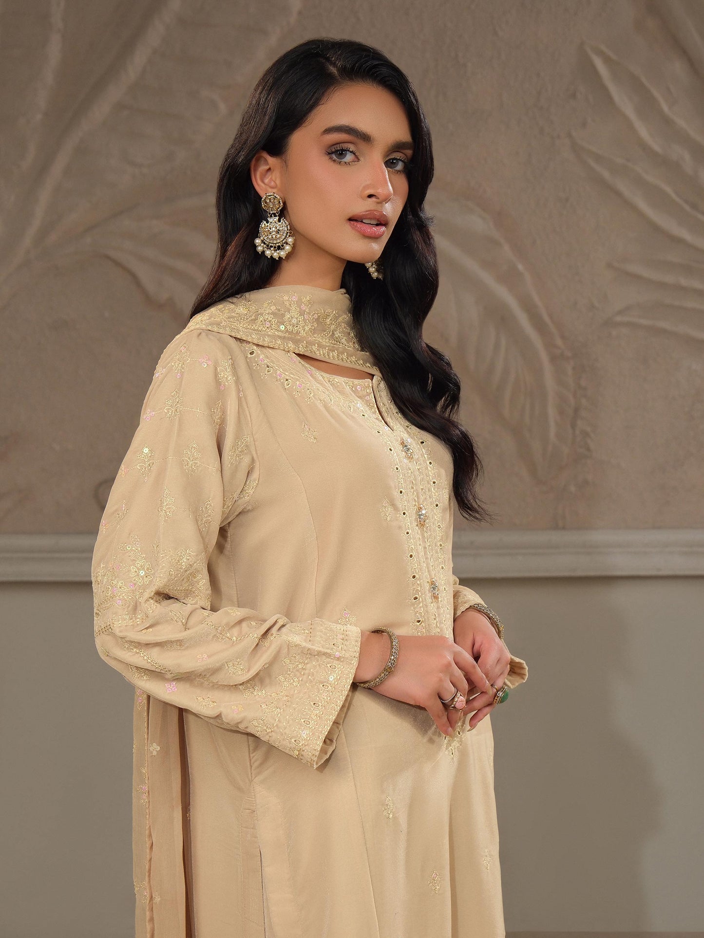 3 Piece Velvet Suit-Embroidered (Unstitched)