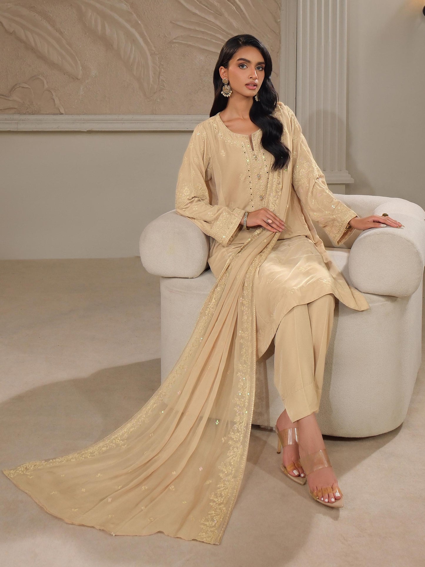 3 Piece Velvet Suit-Embroidered (Unstitched)