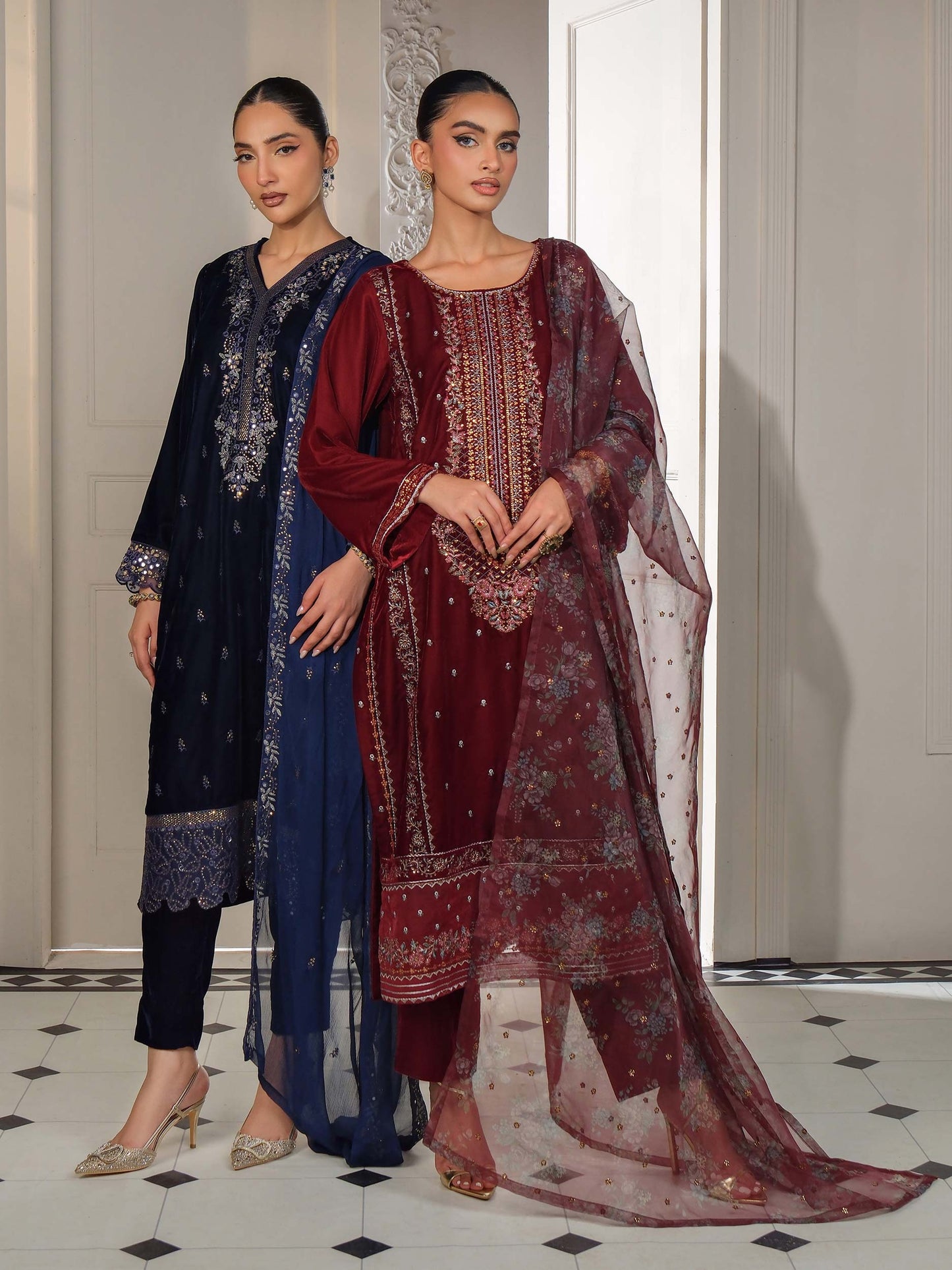 3 Piece Velvet Suit-Embroidered (Unstitched)