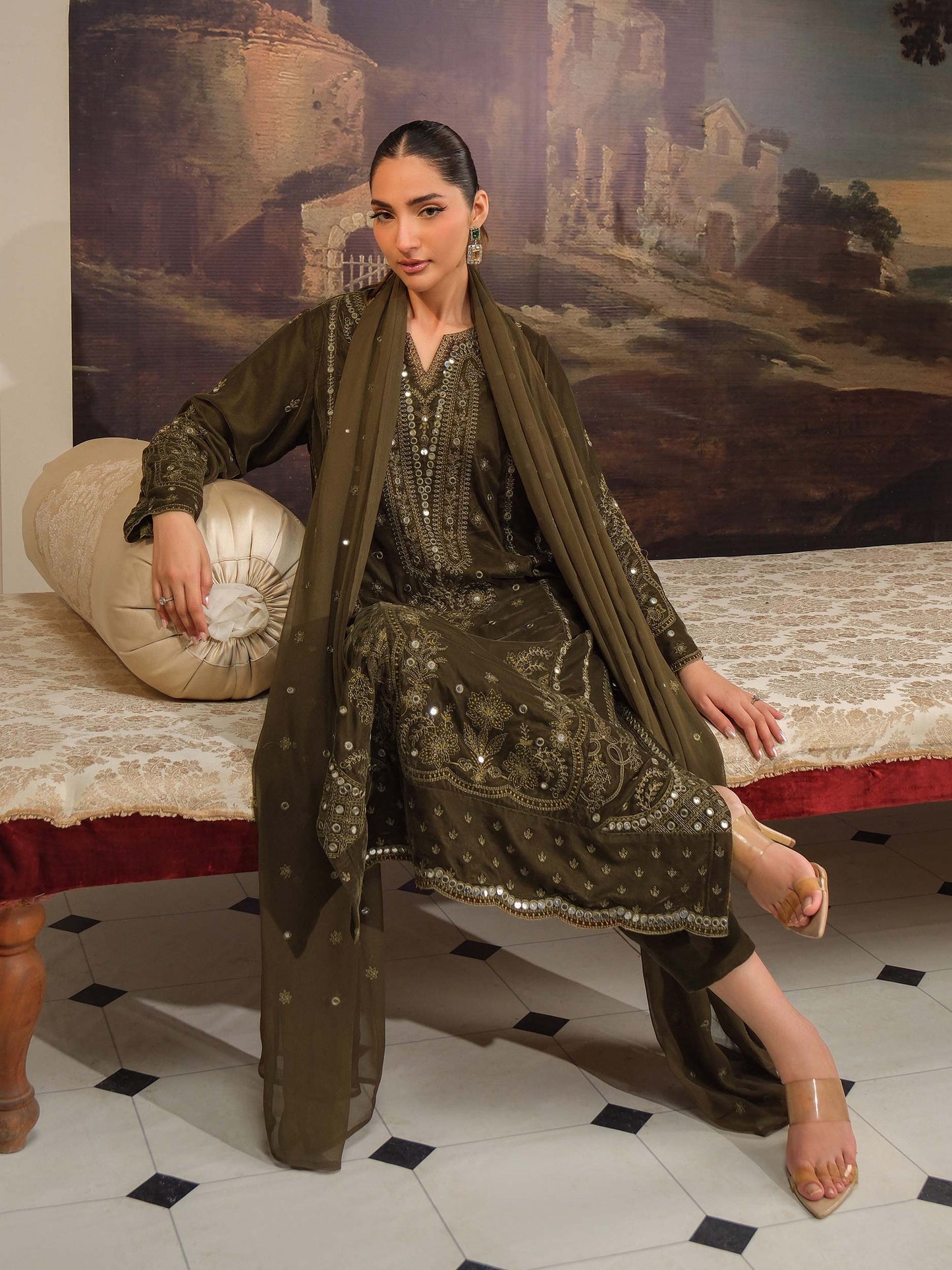 3 Piece Velvet Suit-Embroidered (Unstitched)