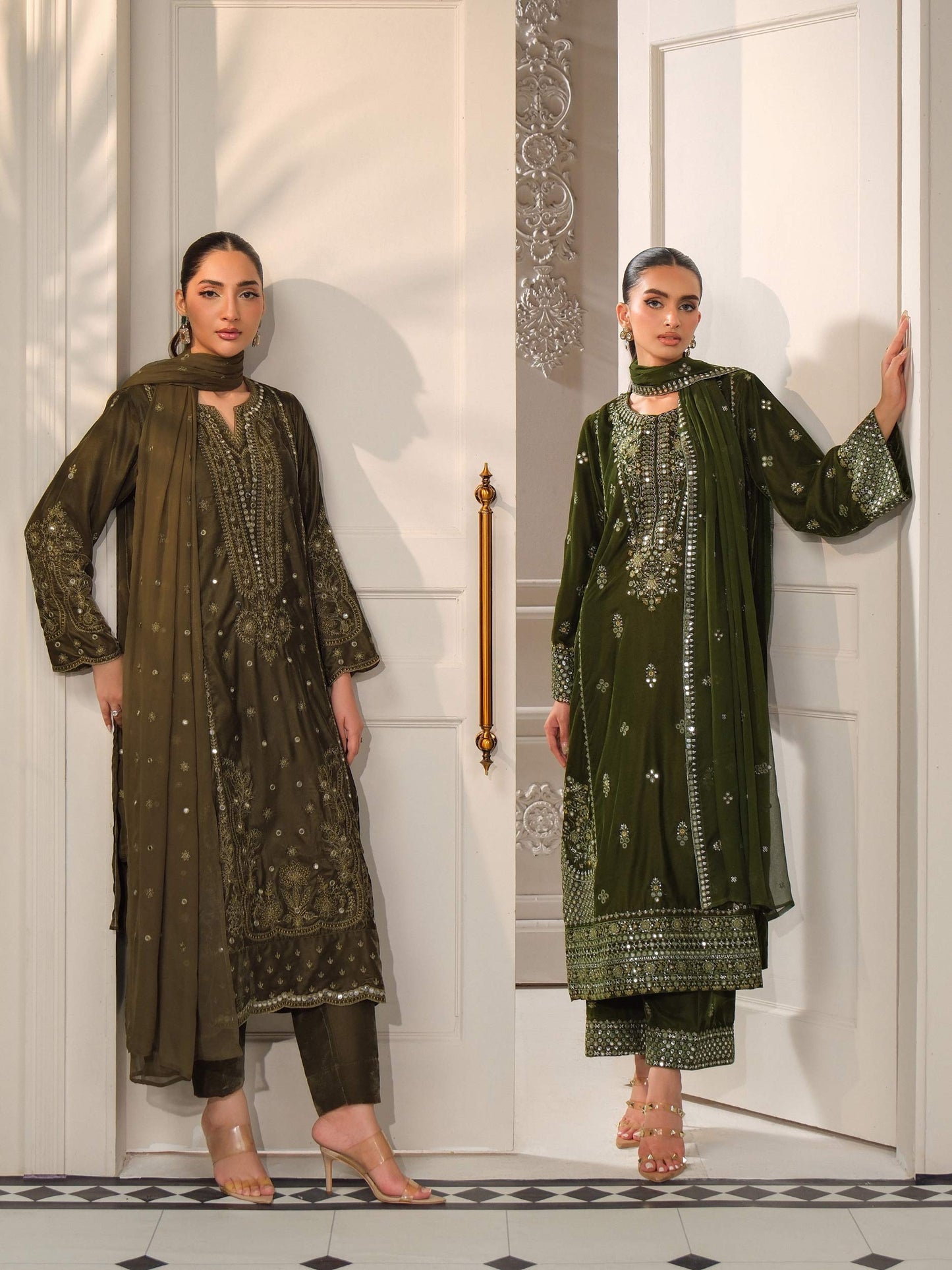 3 Piece Velvet Suit-Embroidered (Unstitched)