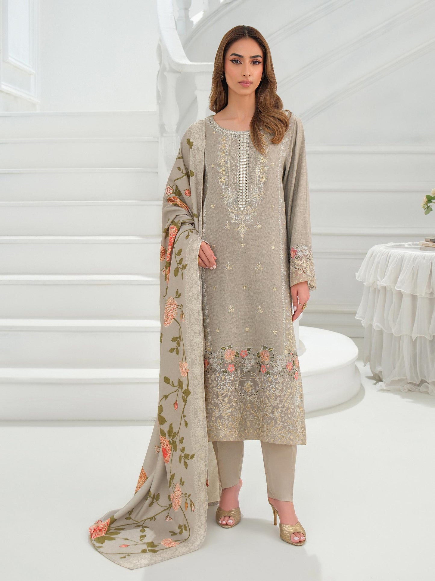 3 Piece Karandi Suit-Embroidered (Unstitched)