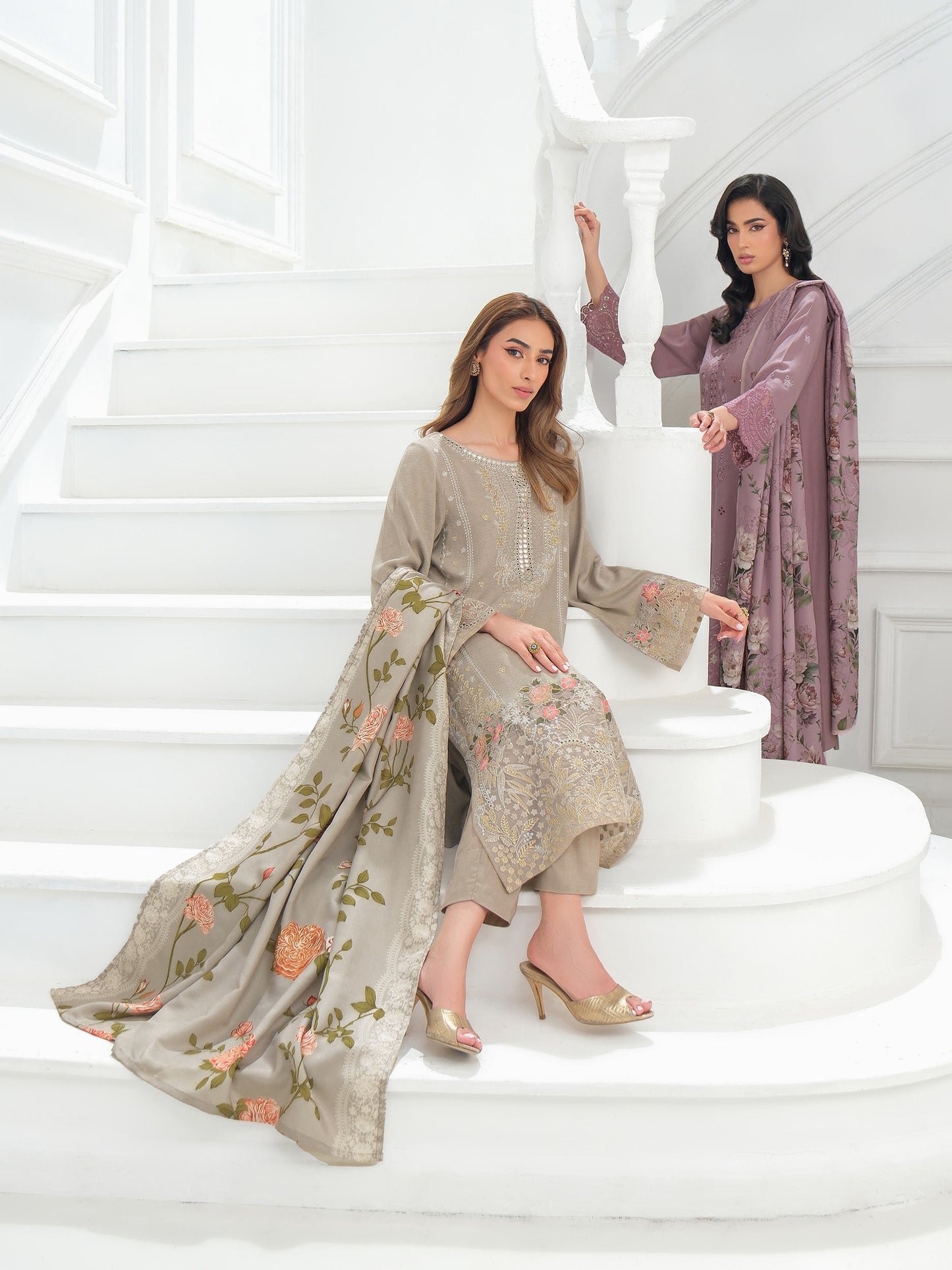 3 Piece Karandi Suit-Embroidered (Unstitched)