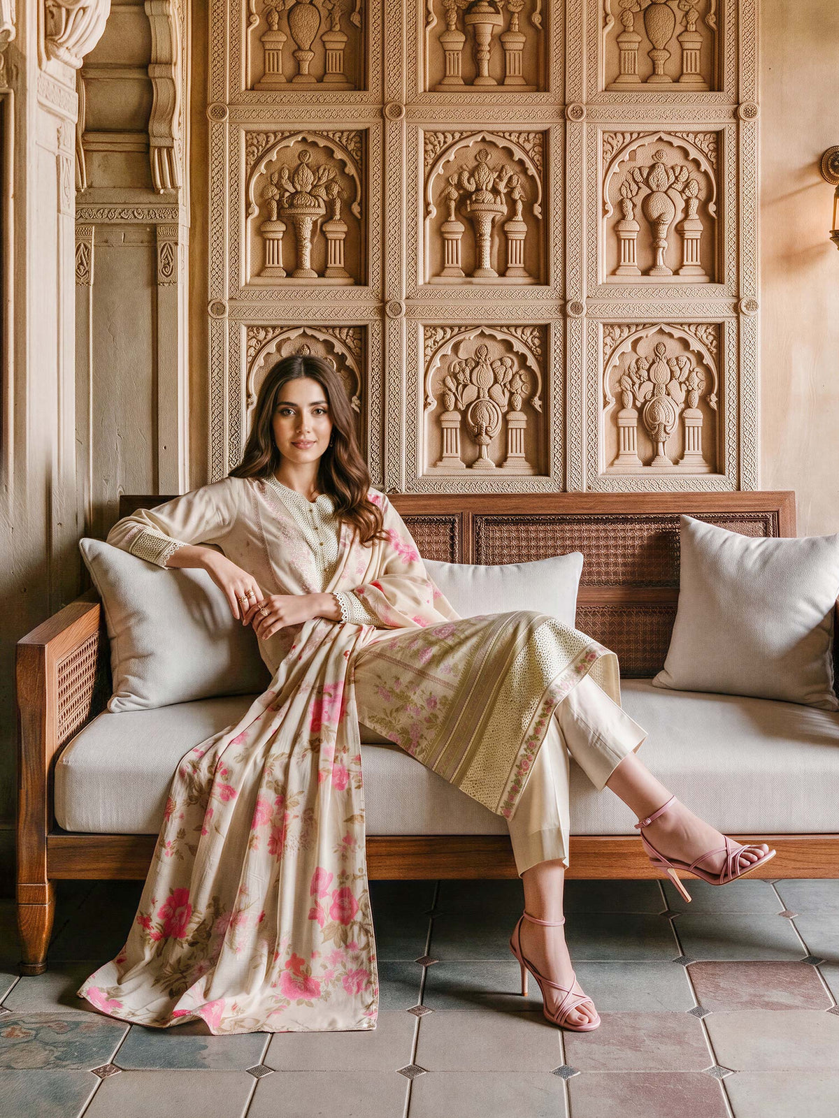 3 Piece Zari Karandi Suit- Embroidered (Unstitched)
