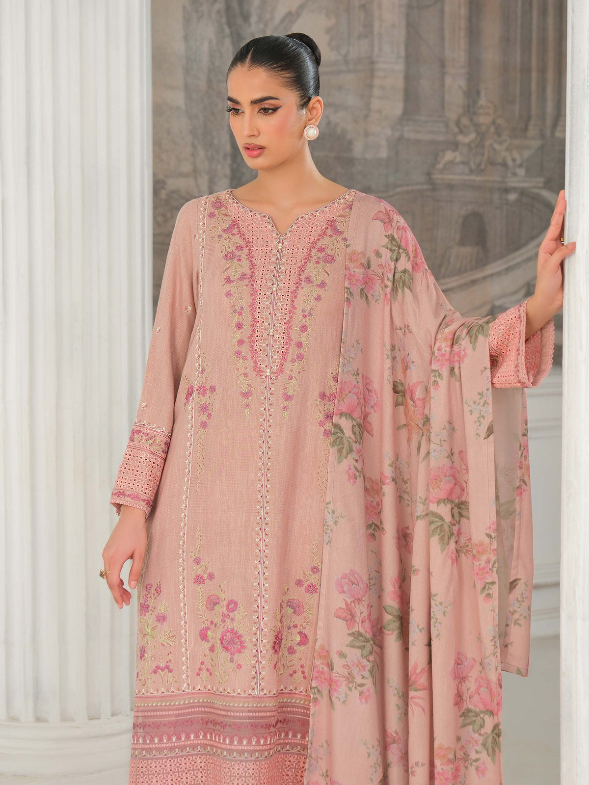 3 Piece Karandi Suit-Embroidered (Unstitched)
