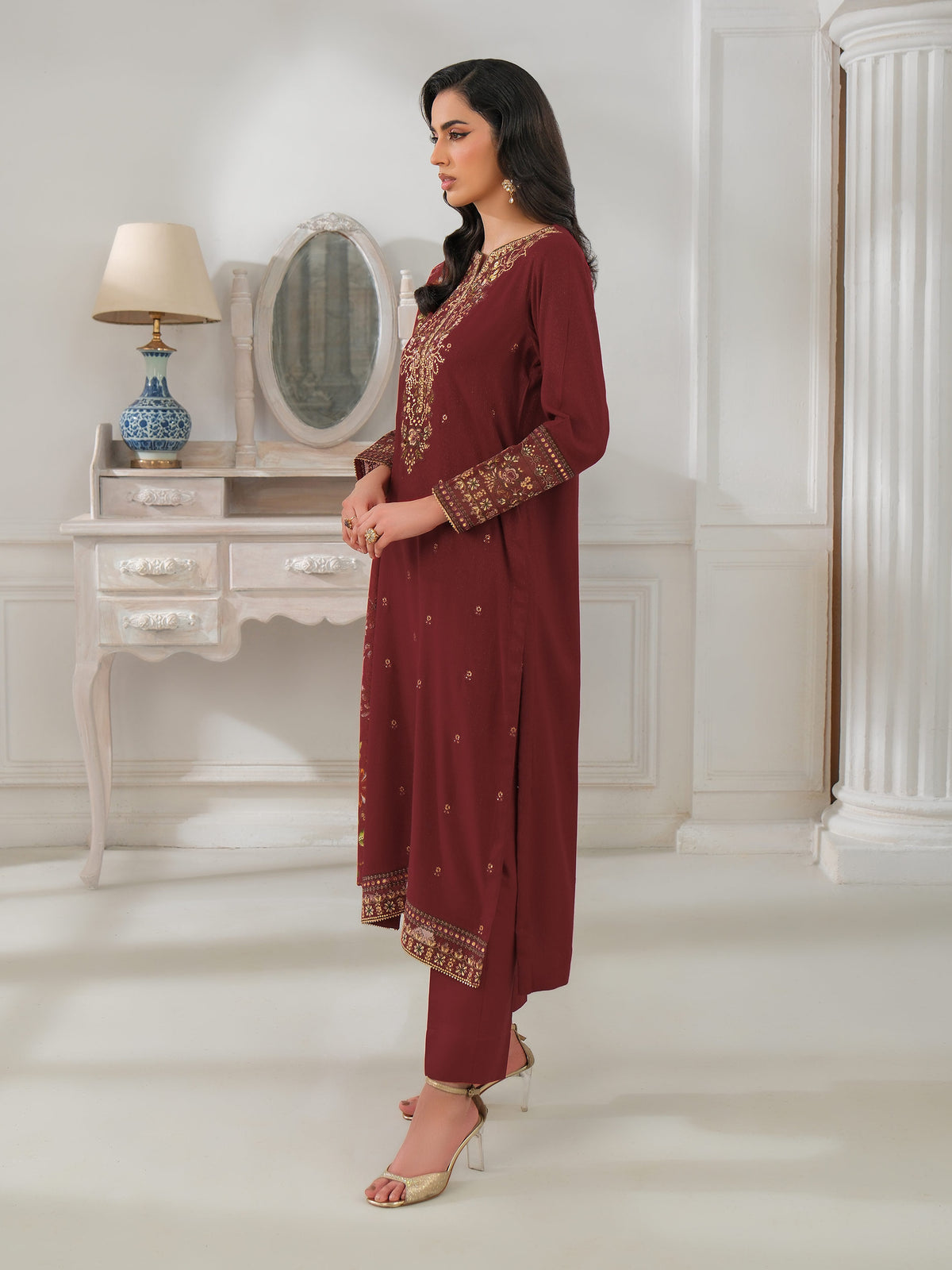 3 Piece Karandi Suit-Embroidered (Unstitched)