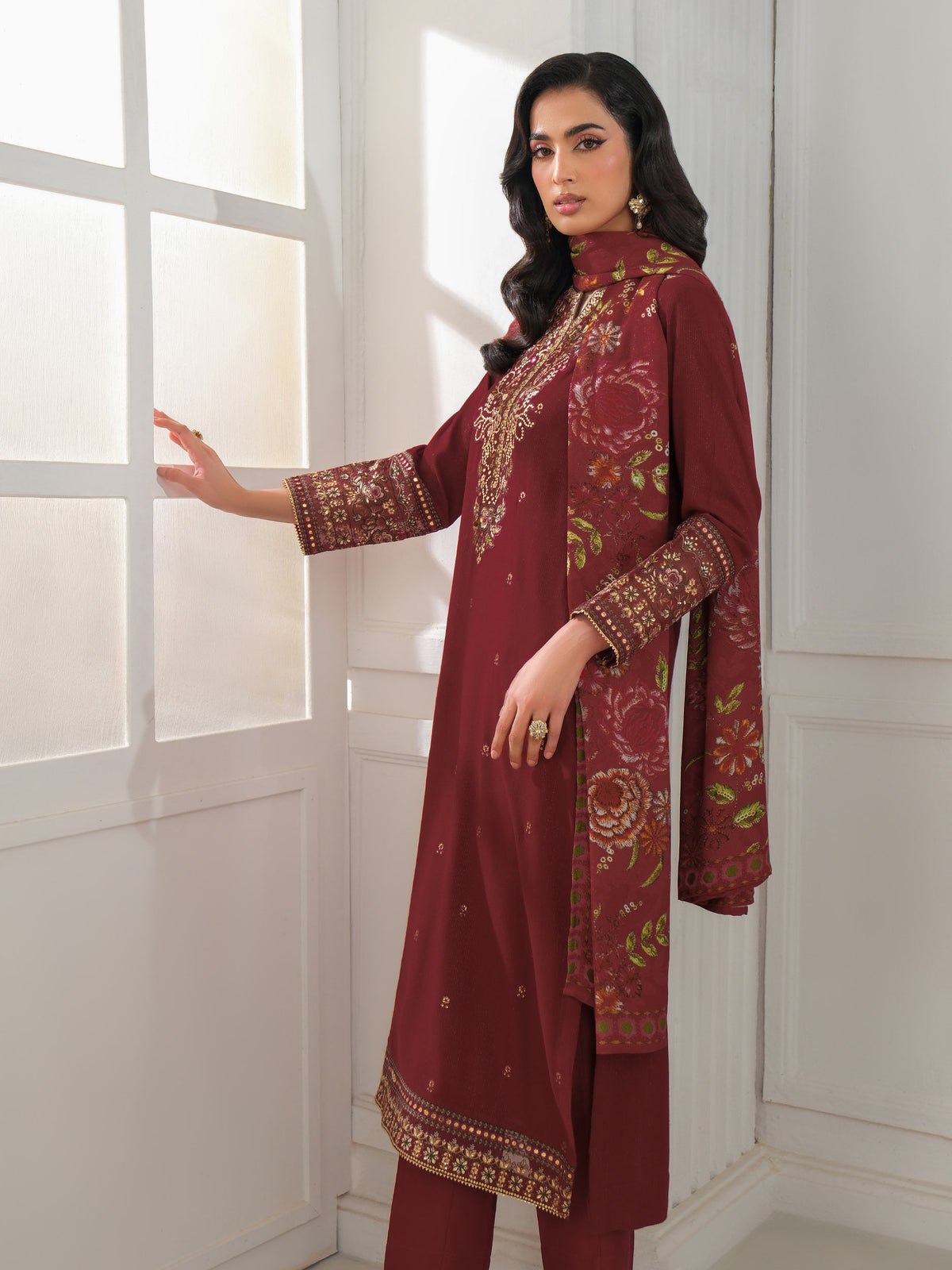 3 Piece Karandi Suit-Embroidered (Unstitched)