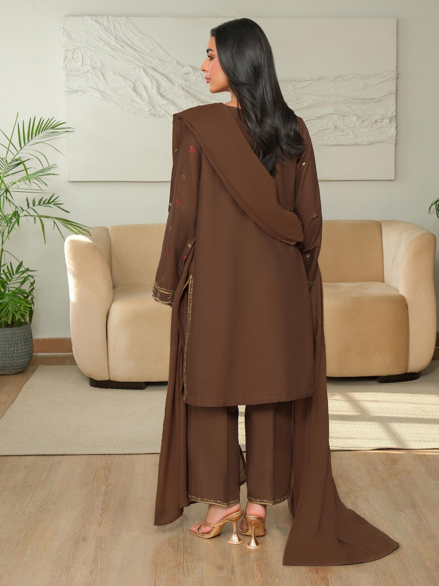 3 Piece Khaddar Suit-Embroidered (Unstitched)