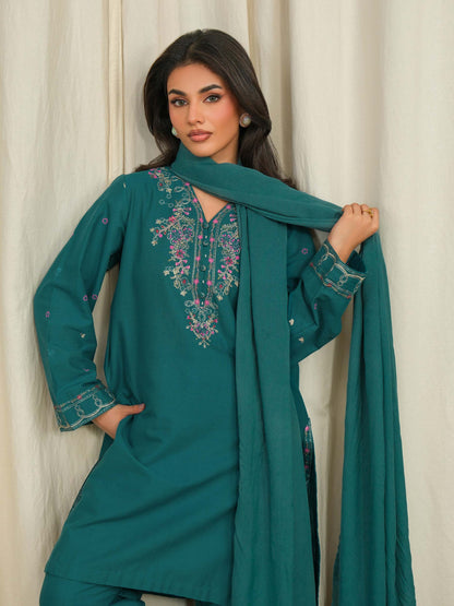 3 Piece Khaddar Suit-Embroidered (Unstitched)