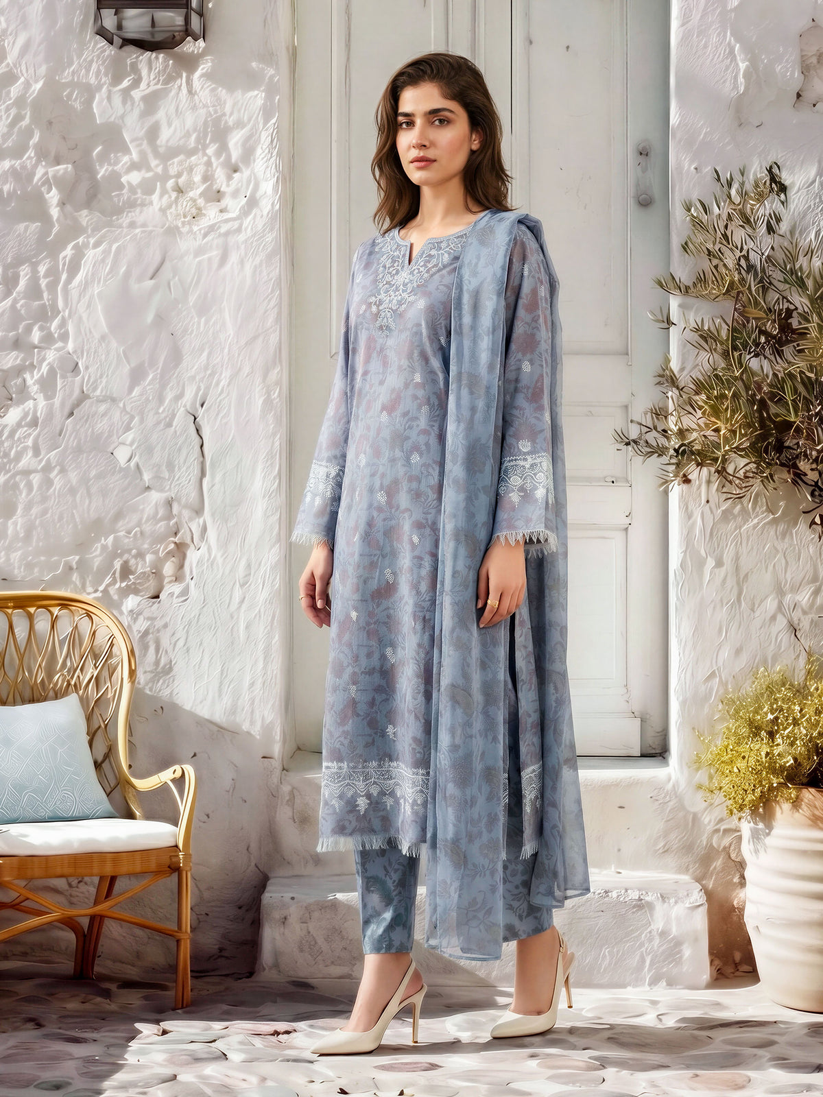 3 Piece Khaddar Suit-Embroidered (Unstitched)