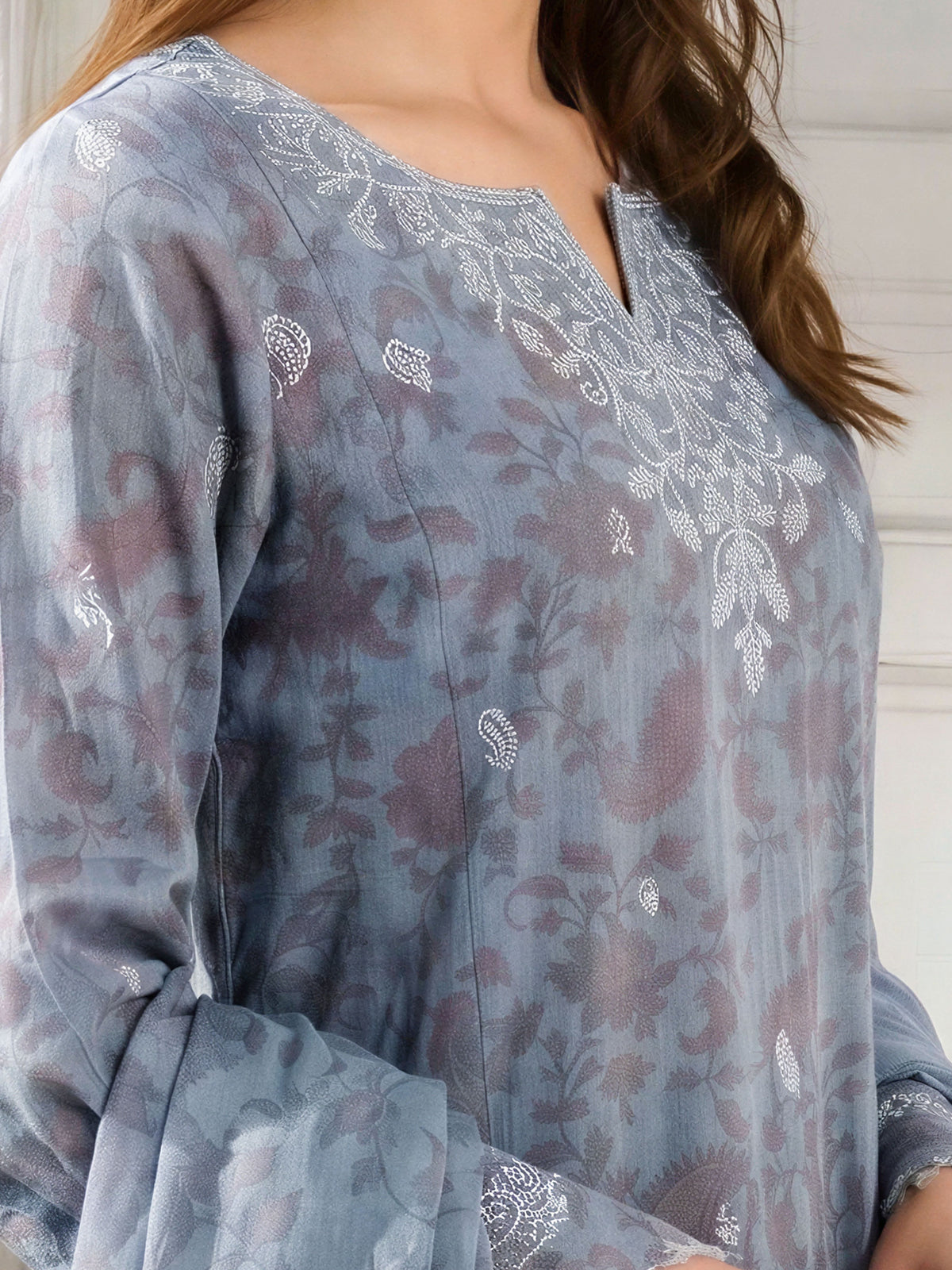 3 Piece Khaddar Suit-Embroidered (Unstitched)