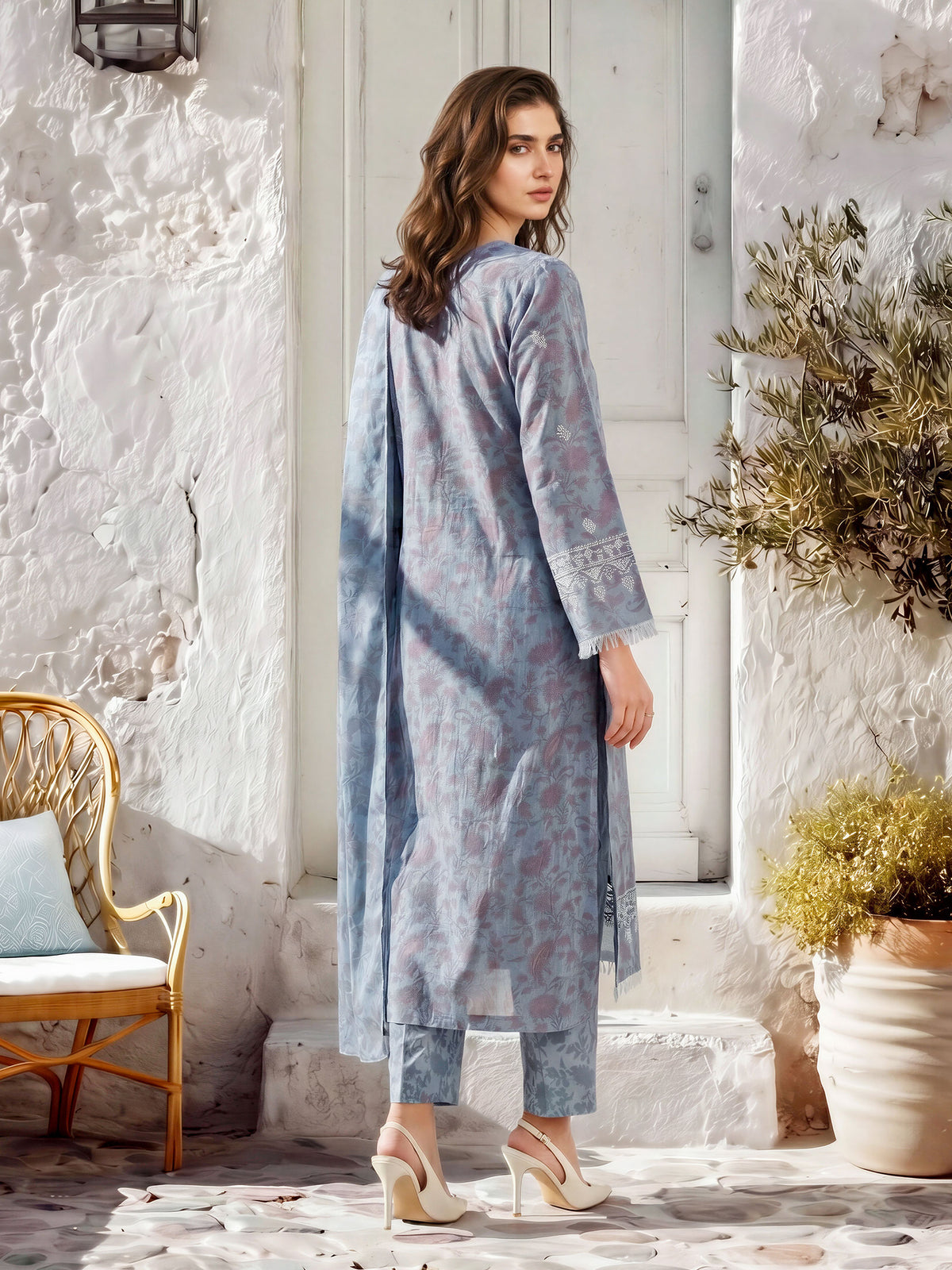 3 Piece Khaddar Suit-Embroidered (Unstitched)