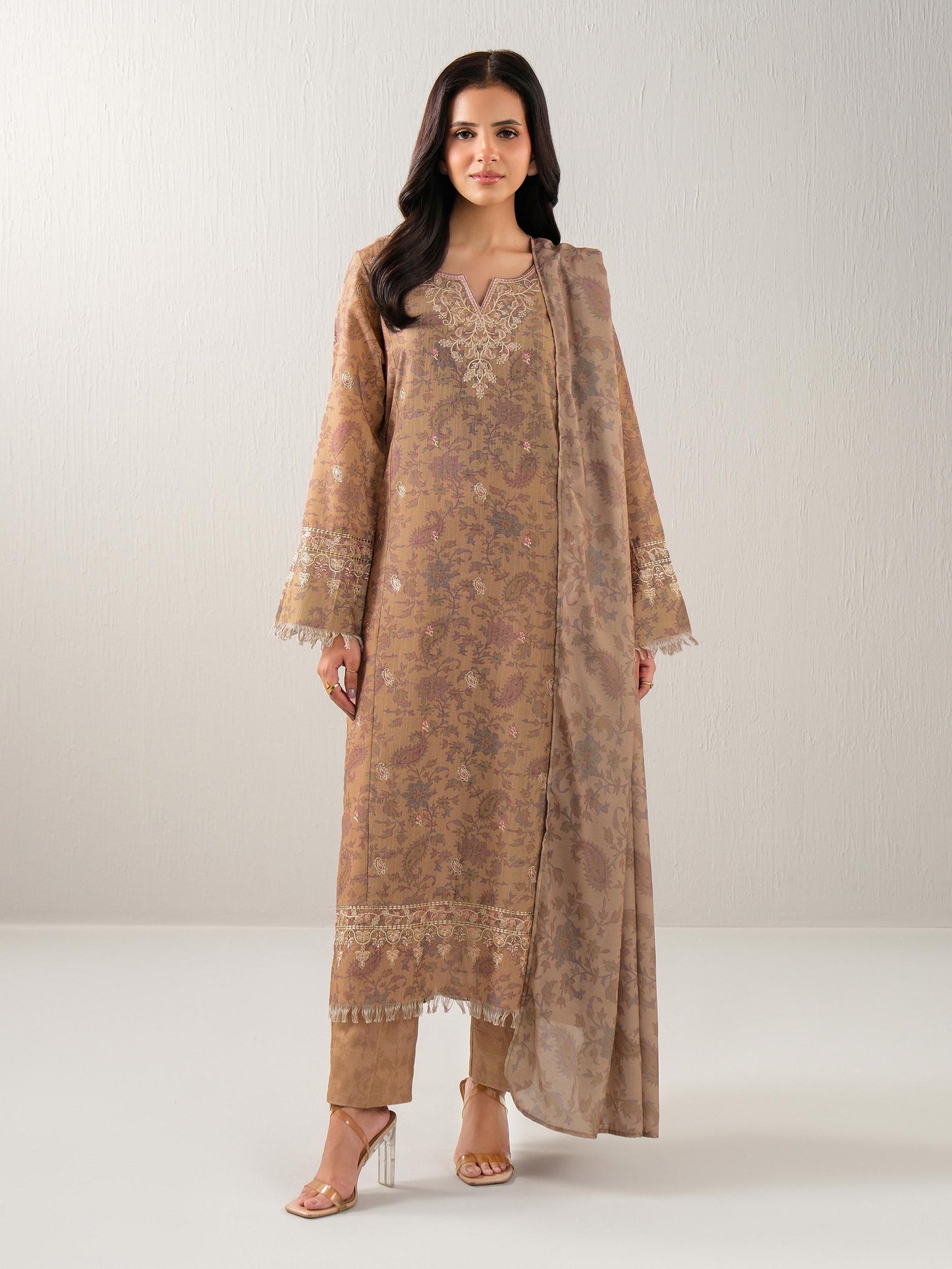 3 Piece Khaddar Suit-Embroidered (Unstitched)