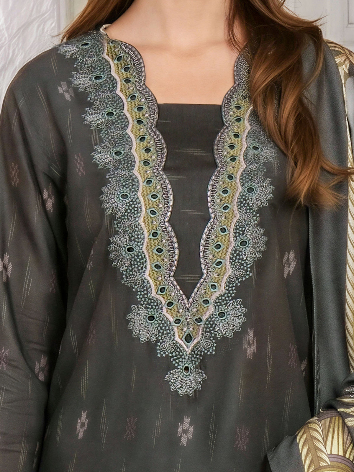 3 Piece Linen Suit-Embroidered (Unstitched)