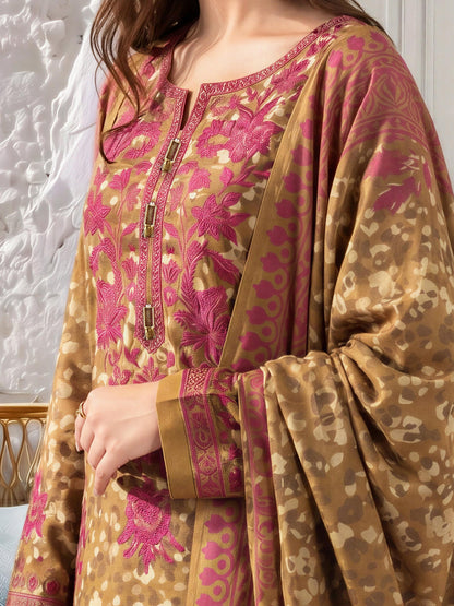 3 Piece Khaddar Suit-Embroidered (Unstitched)