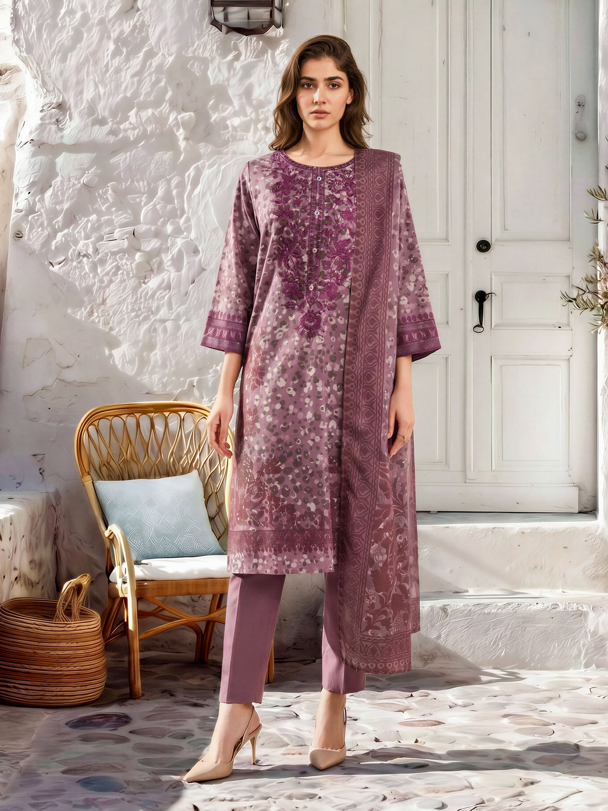 3 Piece Khaddar Suit- Embroidered (Unstitched)