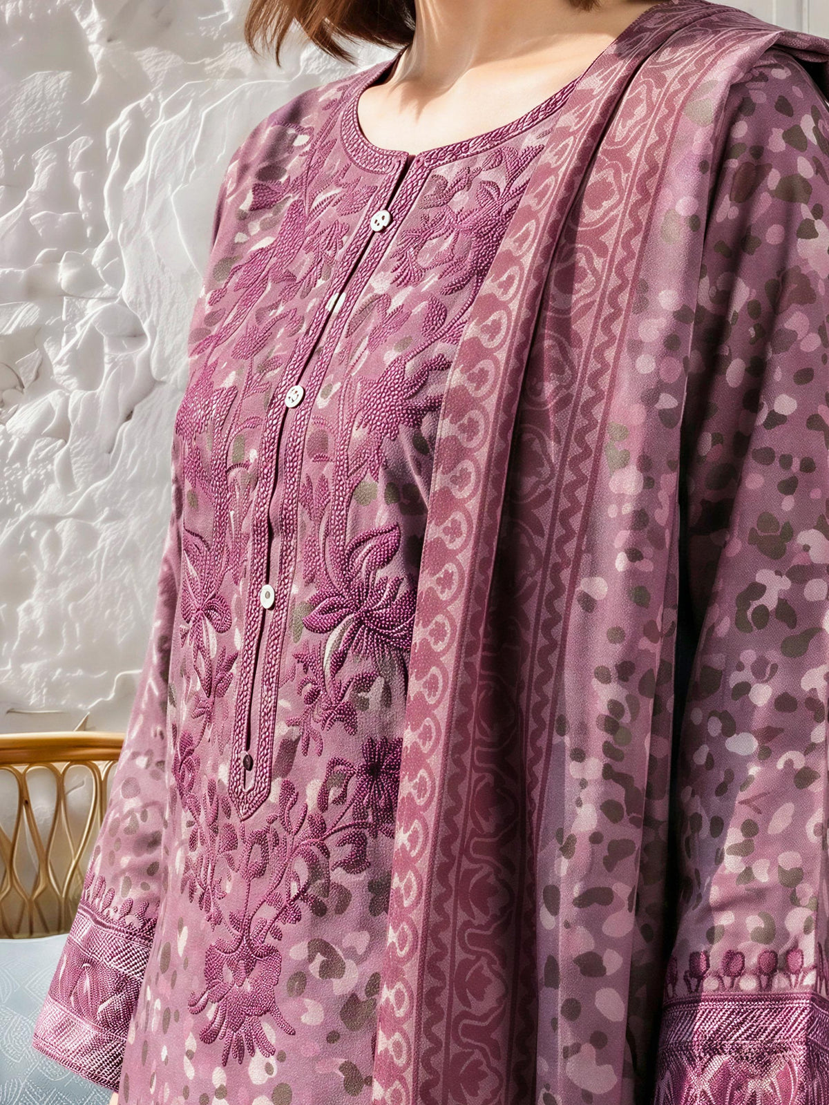 3 Piece Khaddar Suit- Embroidered (Unstitched)