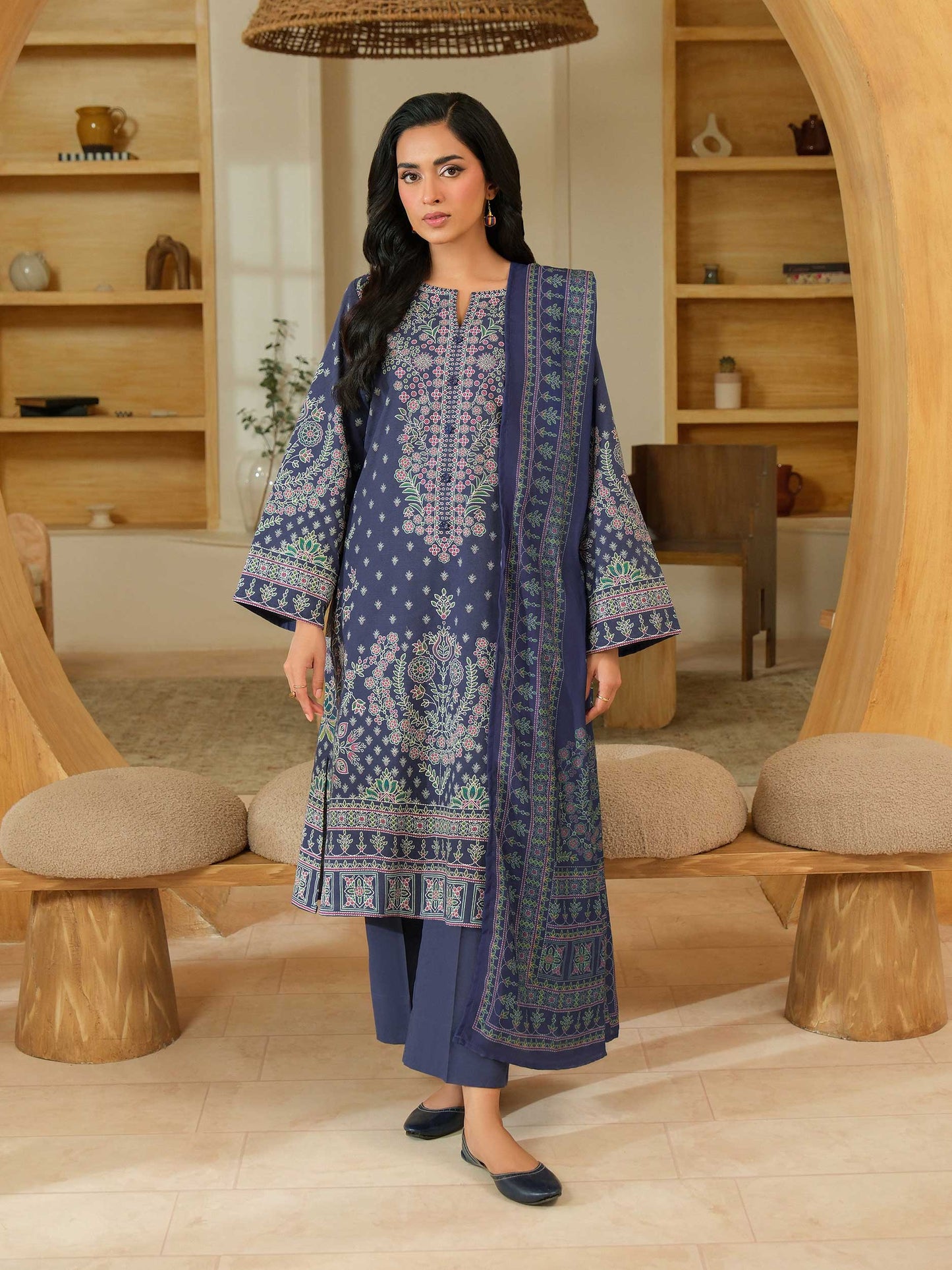 3 Piece Khaddar Suit-Paste Print (Unstitched)