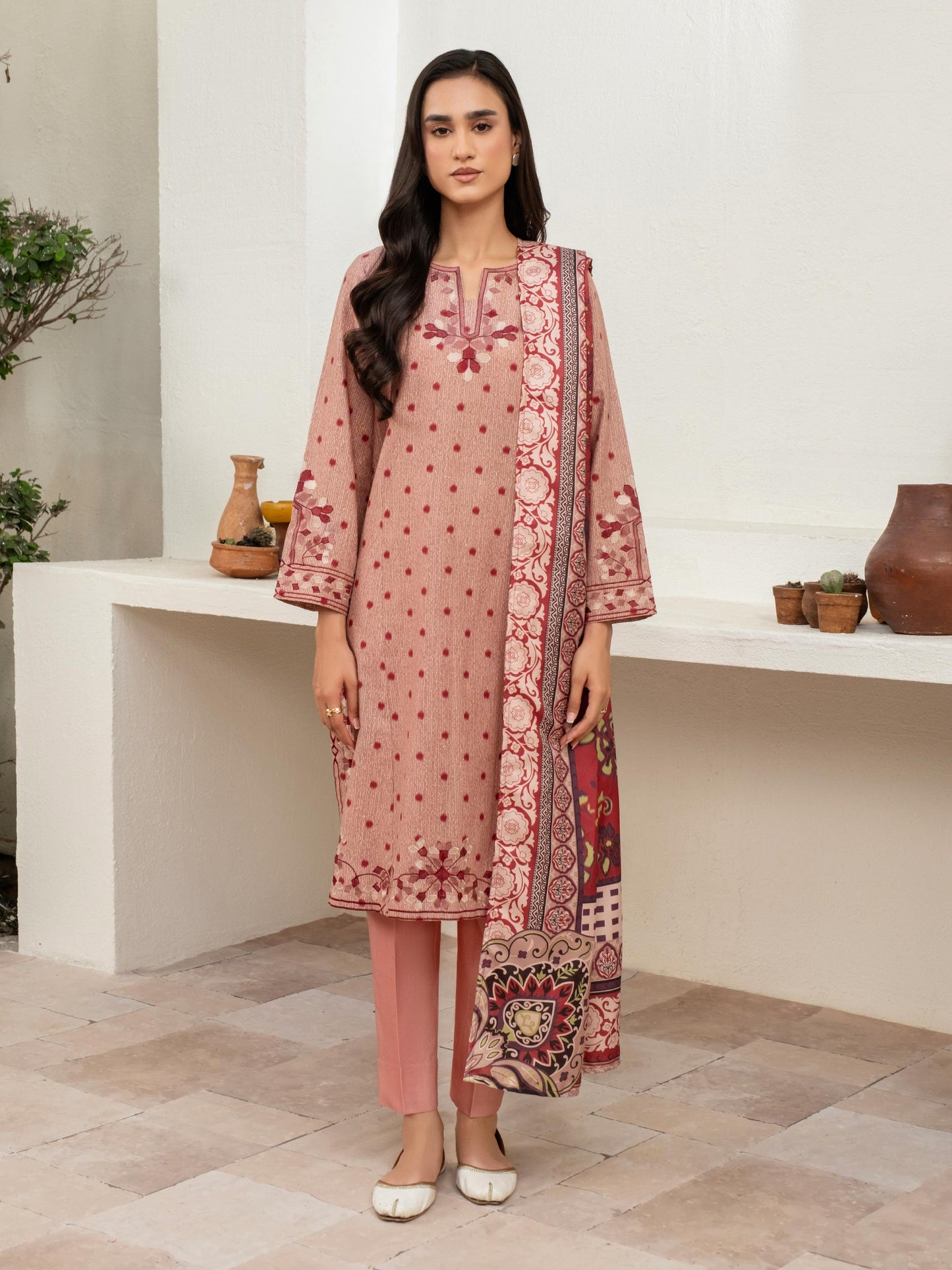 3 Piece Khaddar Suit-Embroidered (Unstitched)