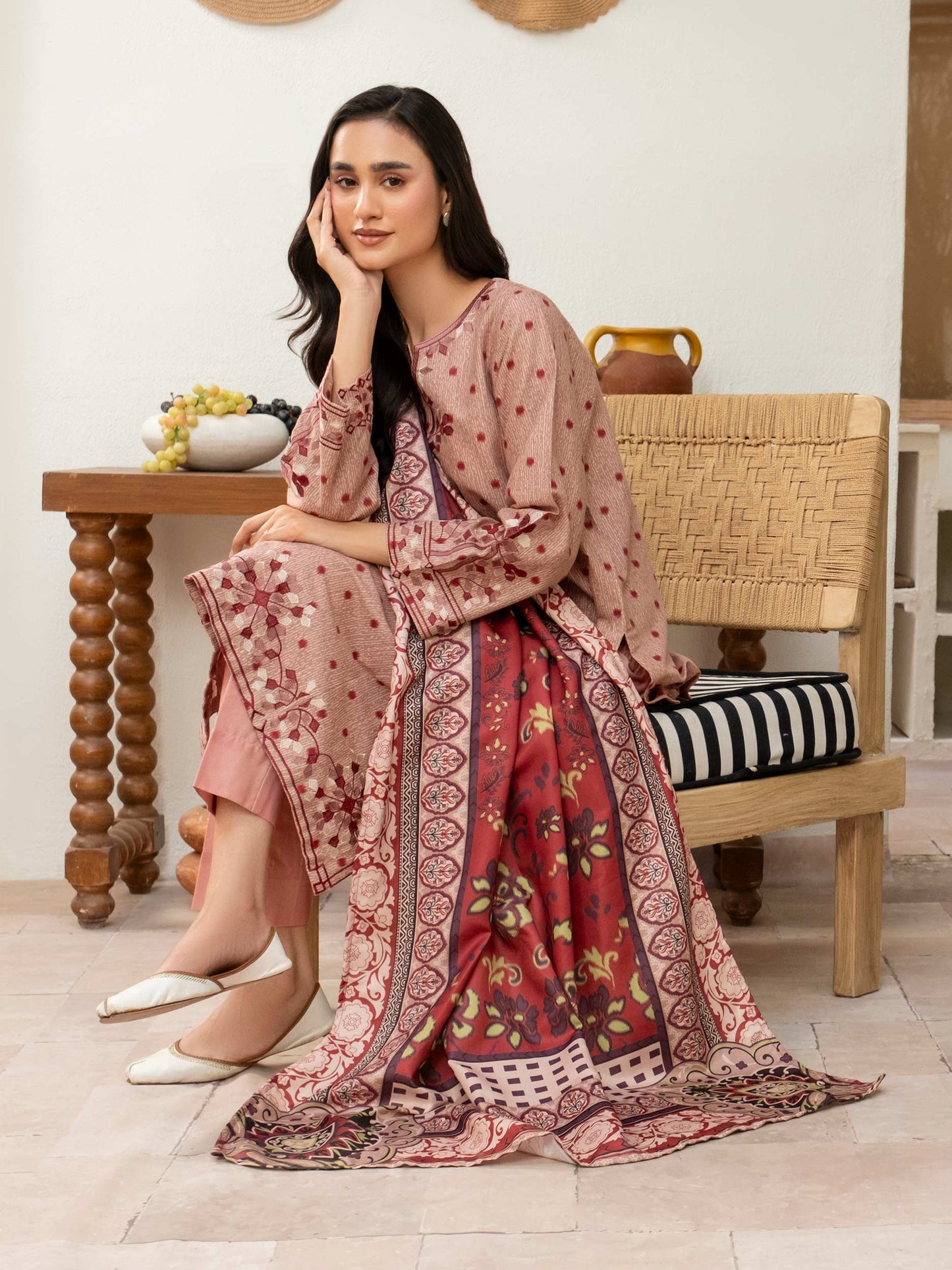 3 Piece Khaddar Suit-Embroidered (Unstitched)