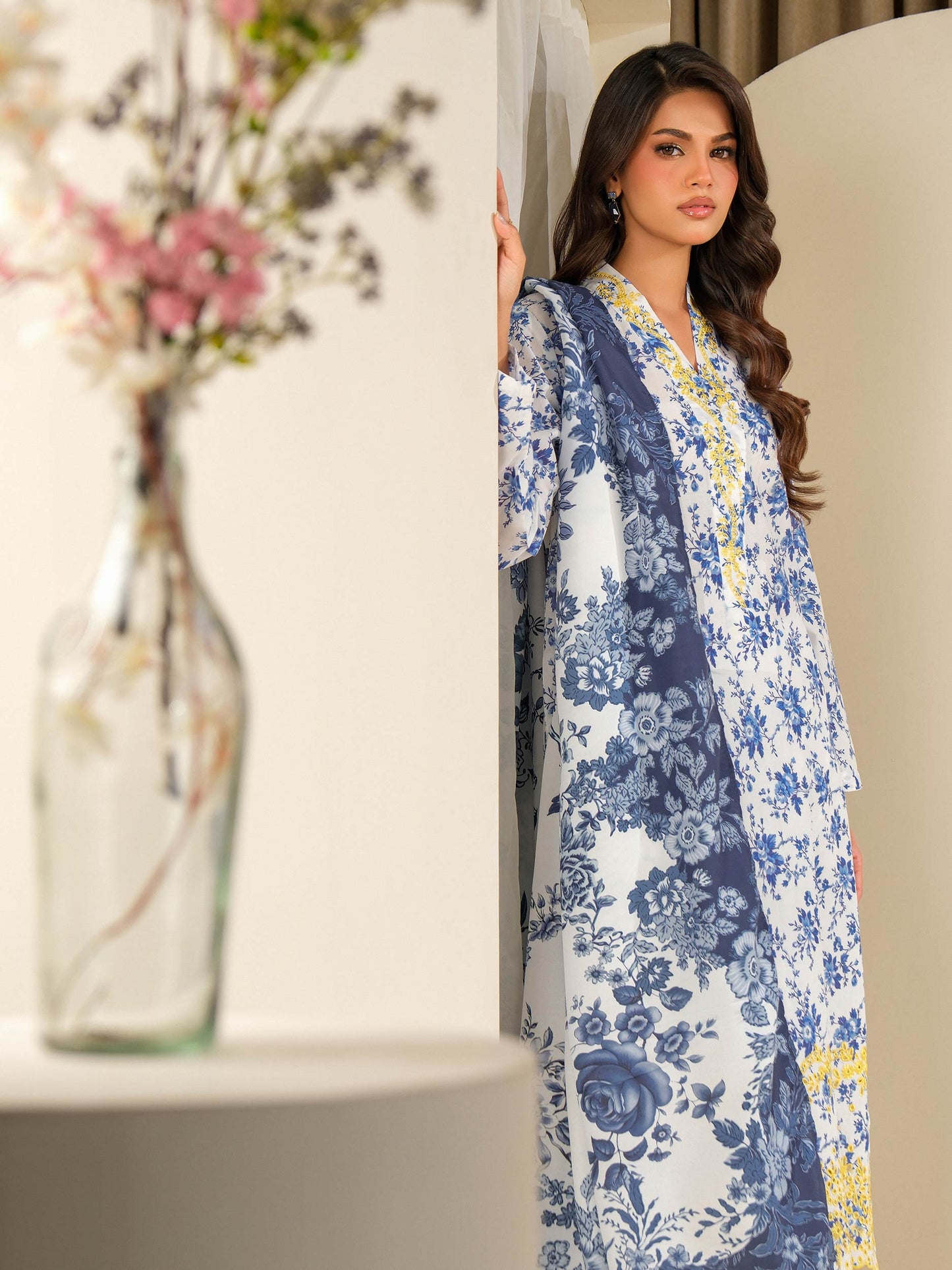 3 Piece Lawn Suit-Embroidered (Unstitched)