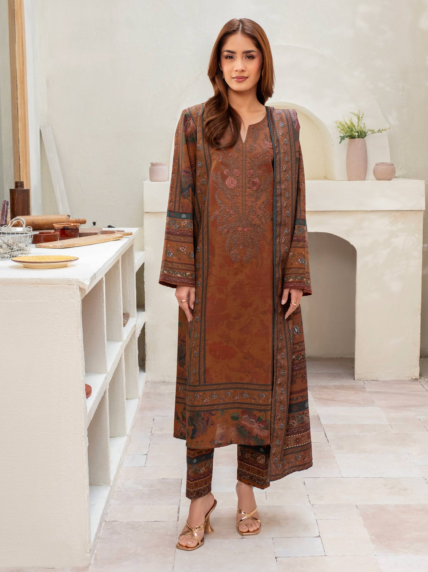 3 Piece Khaddar Suit-Embroidered (Unstitched)