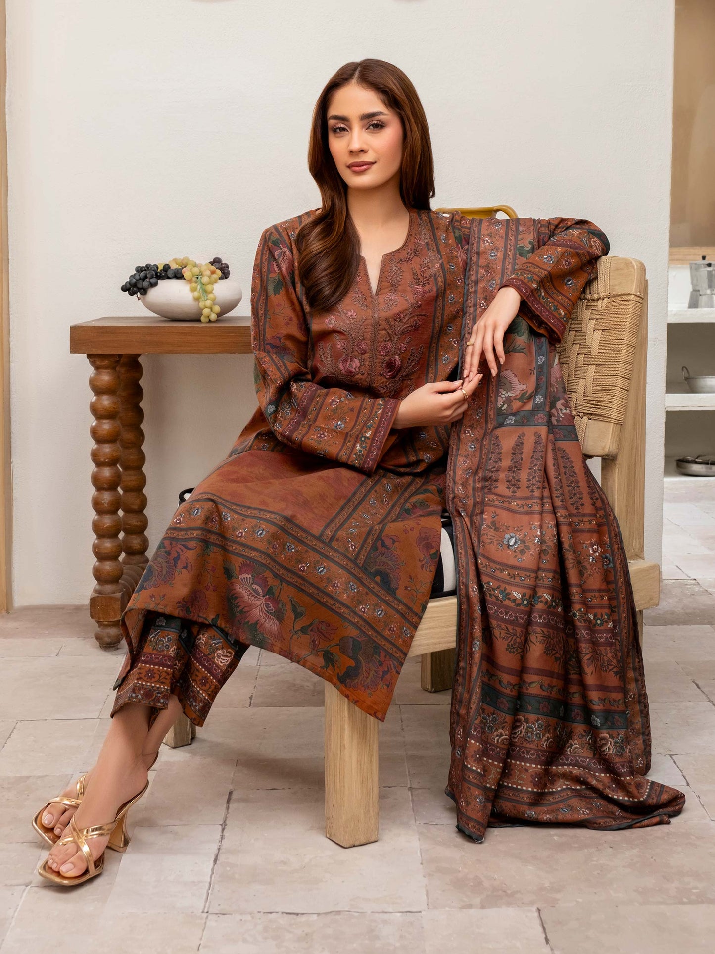 3 Piece Khaddar Suit-Embroidered (Unstitched)