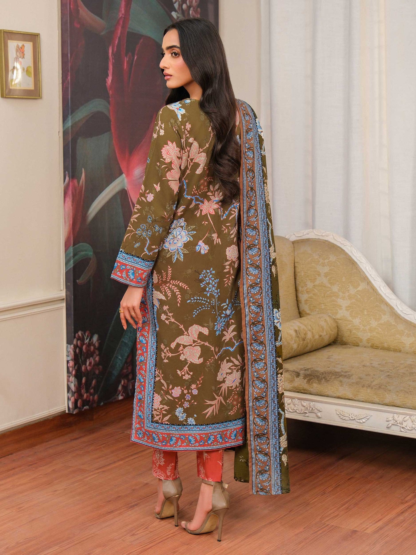 3 Piece Khaddar Suit-Embroidered (Unstitched)