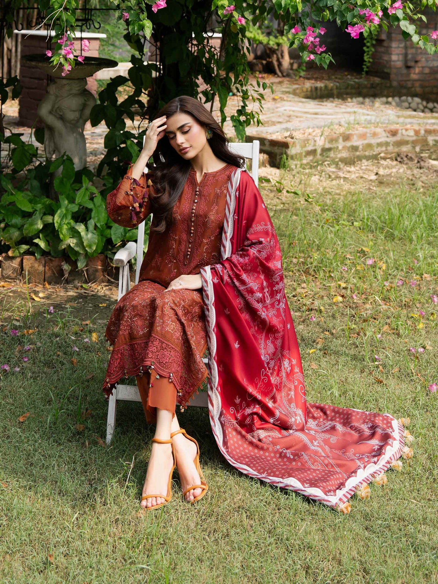 3 Piece Khaddar Suit-Embroidered (Unstitched)