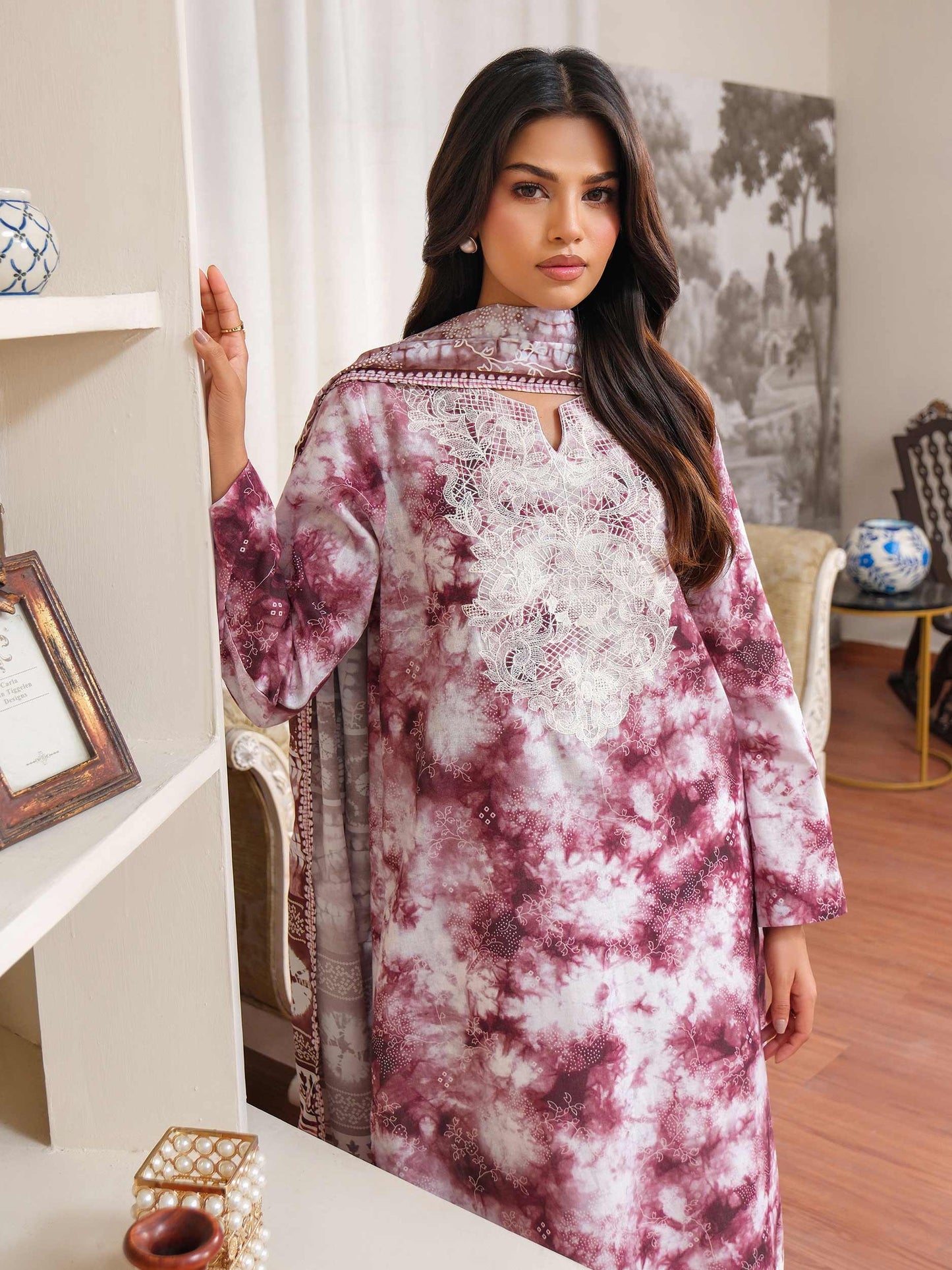 3 Piece Khaddar Suit-Embroidered (Unstitched)