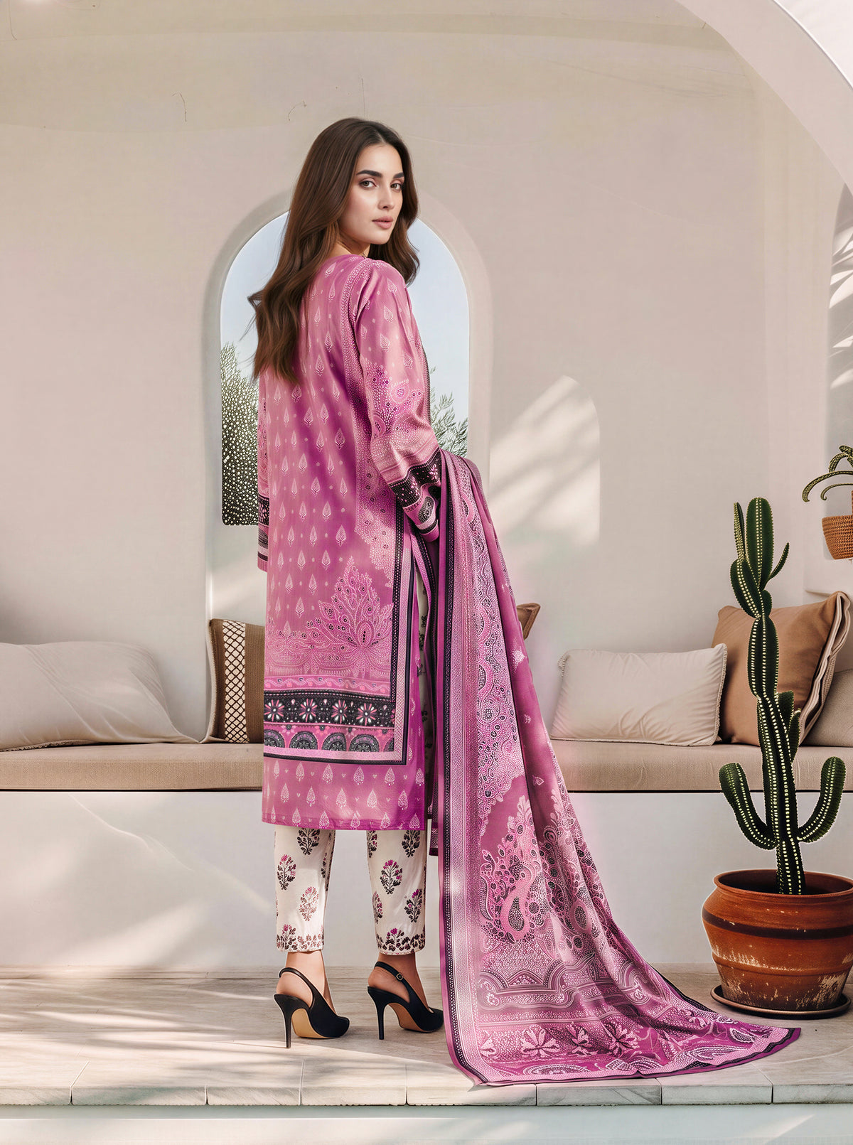 3 Piece Khaddar Suit- Embroidered (Unstitched)