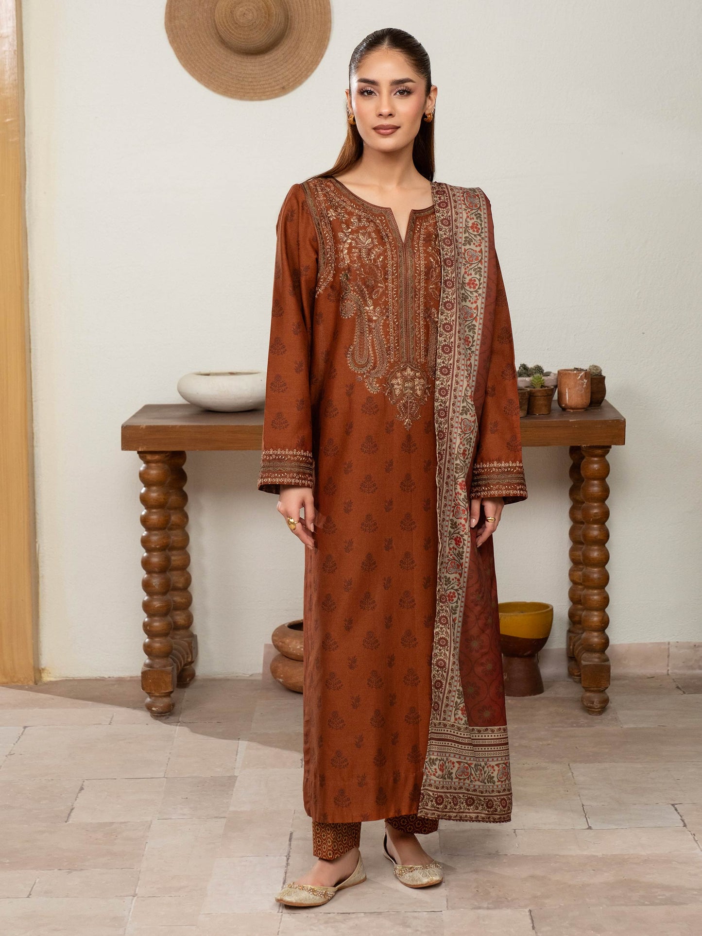 3 Piece Khaddar Suit-Embroidered (Unstitched)