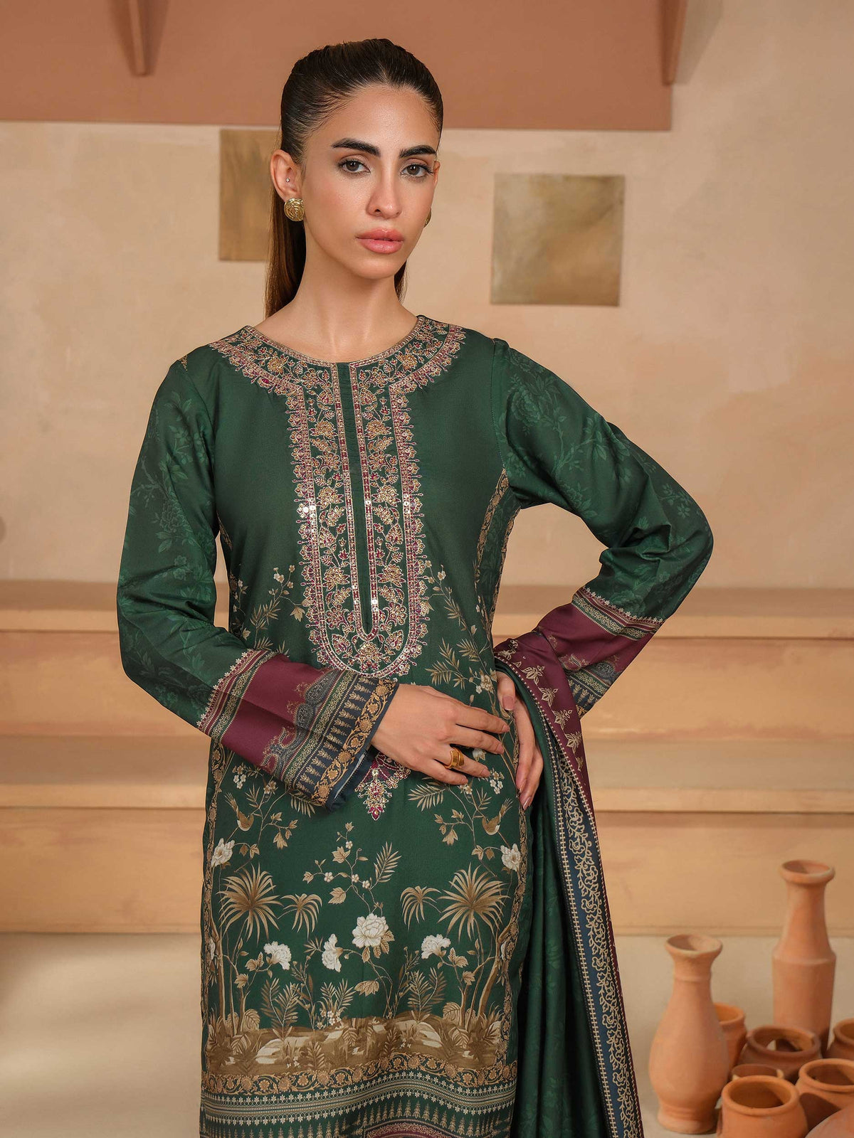 3 Piece Khaddar Suit-Embroidered (Unstitched)