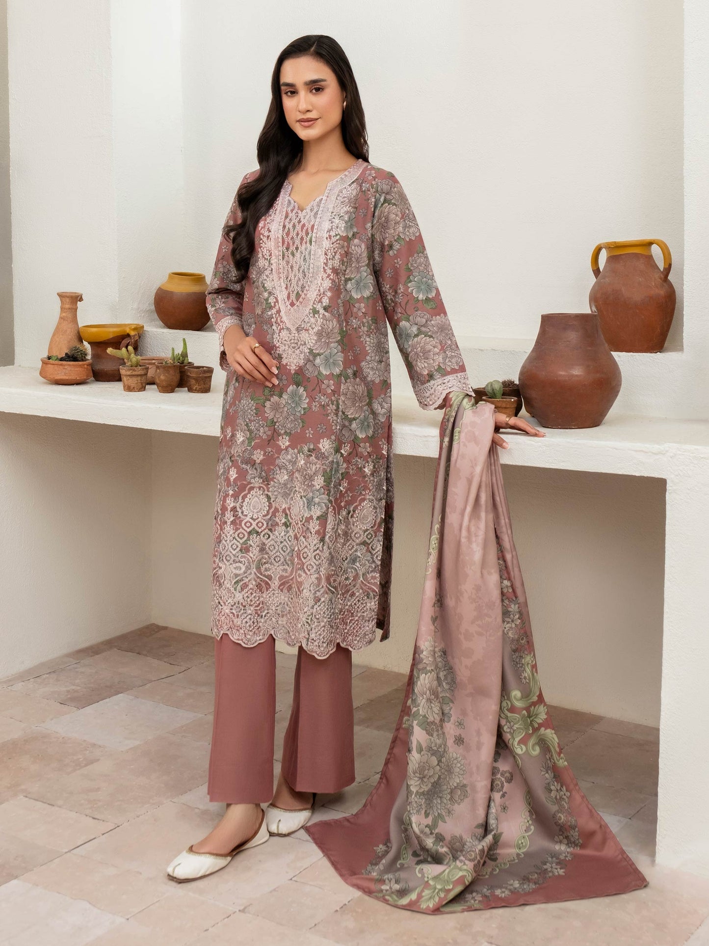 3 Piece Khaddar Suit-Embroidered (Unstitched)