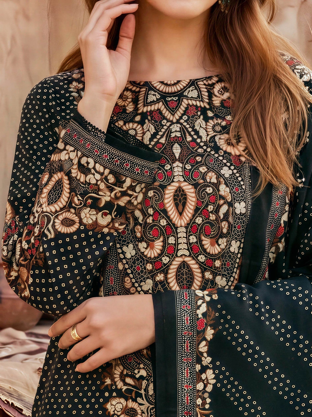3 Piece Khaddar Suit-Printed (Unstitched)