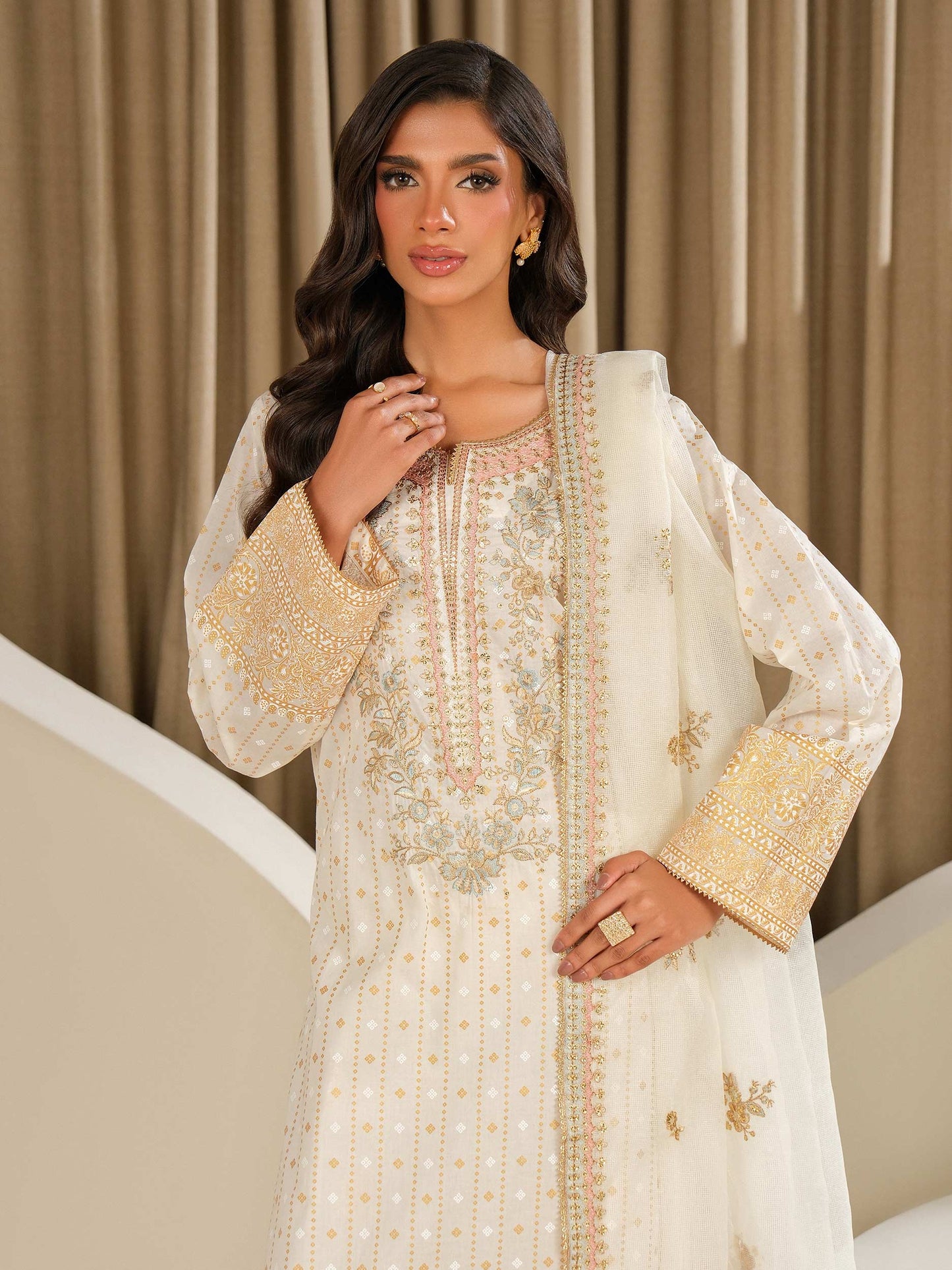 3 Piece Lawn Suit-Embroidered (Unstitched)