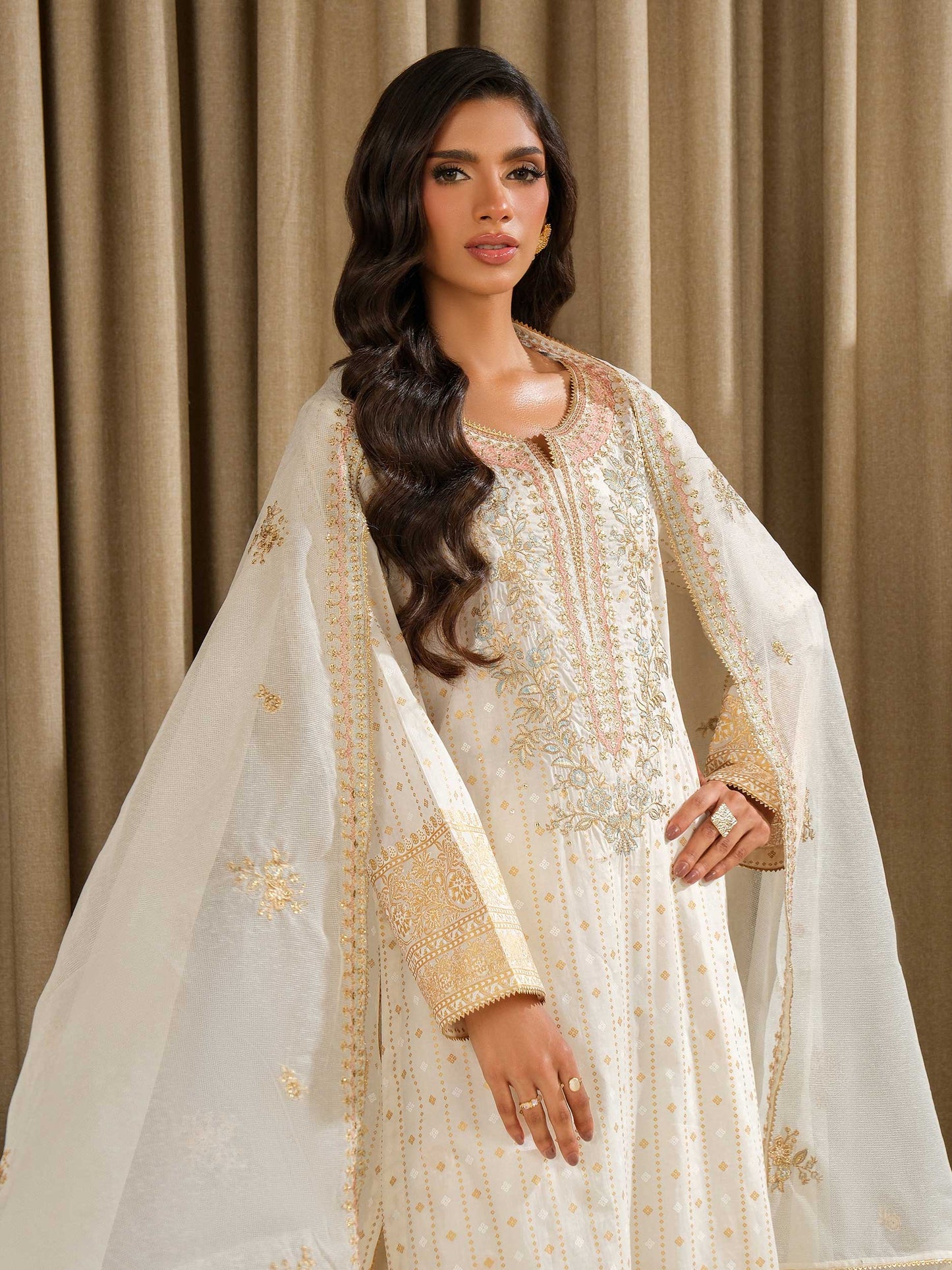 3 Piece Lawn Suit-Embroidered (Unstitched)