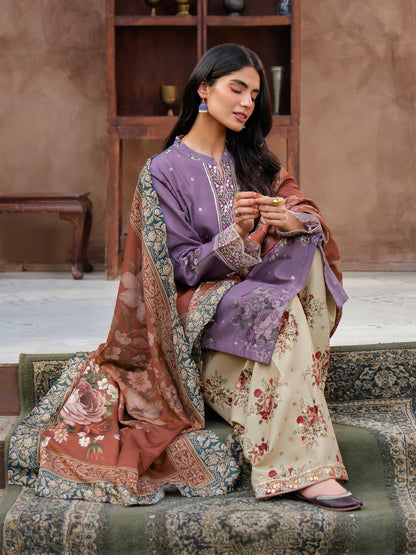 3 Piece Khaddar Suit-Embroidered (Unstitched)