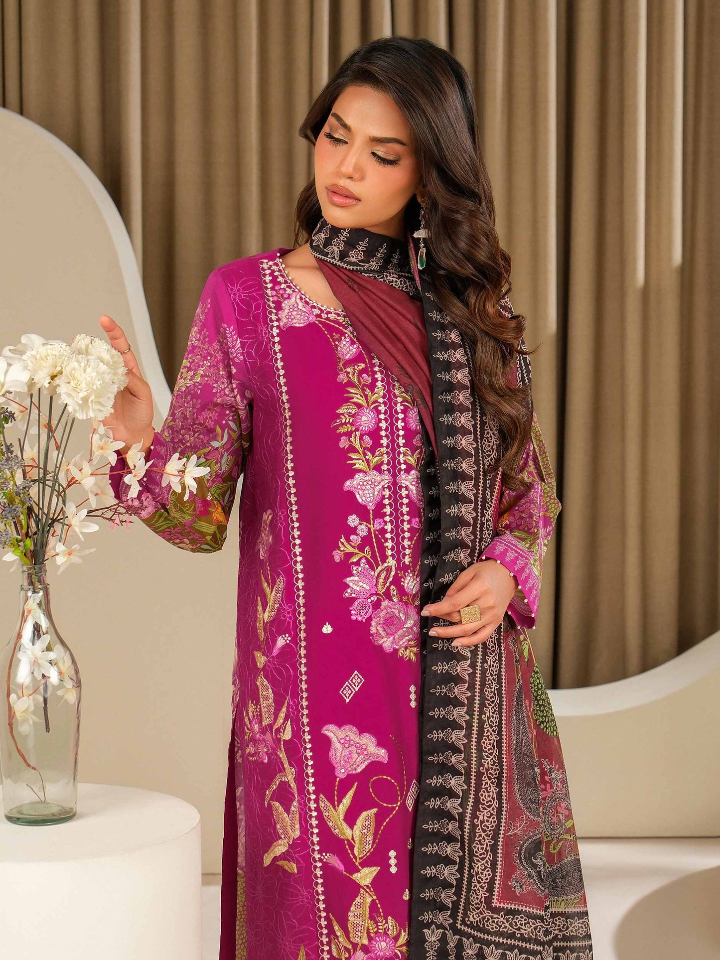 3 Piece Lawn Suit-Embroidered (Unstitched)
