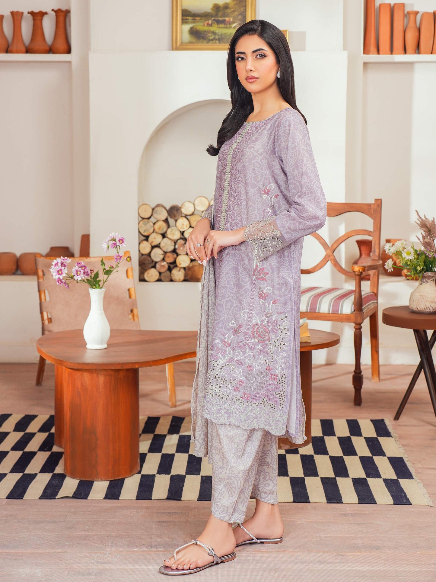 3 Piece Lawn Suit-Embroidered (Unstitched)