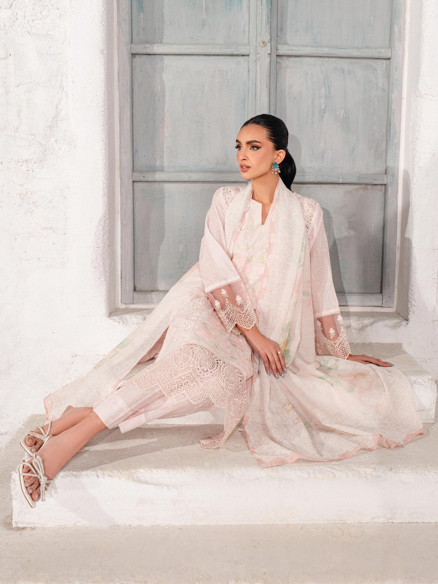 3 Piece Lawn Suit-Embroidered (Unstitched)