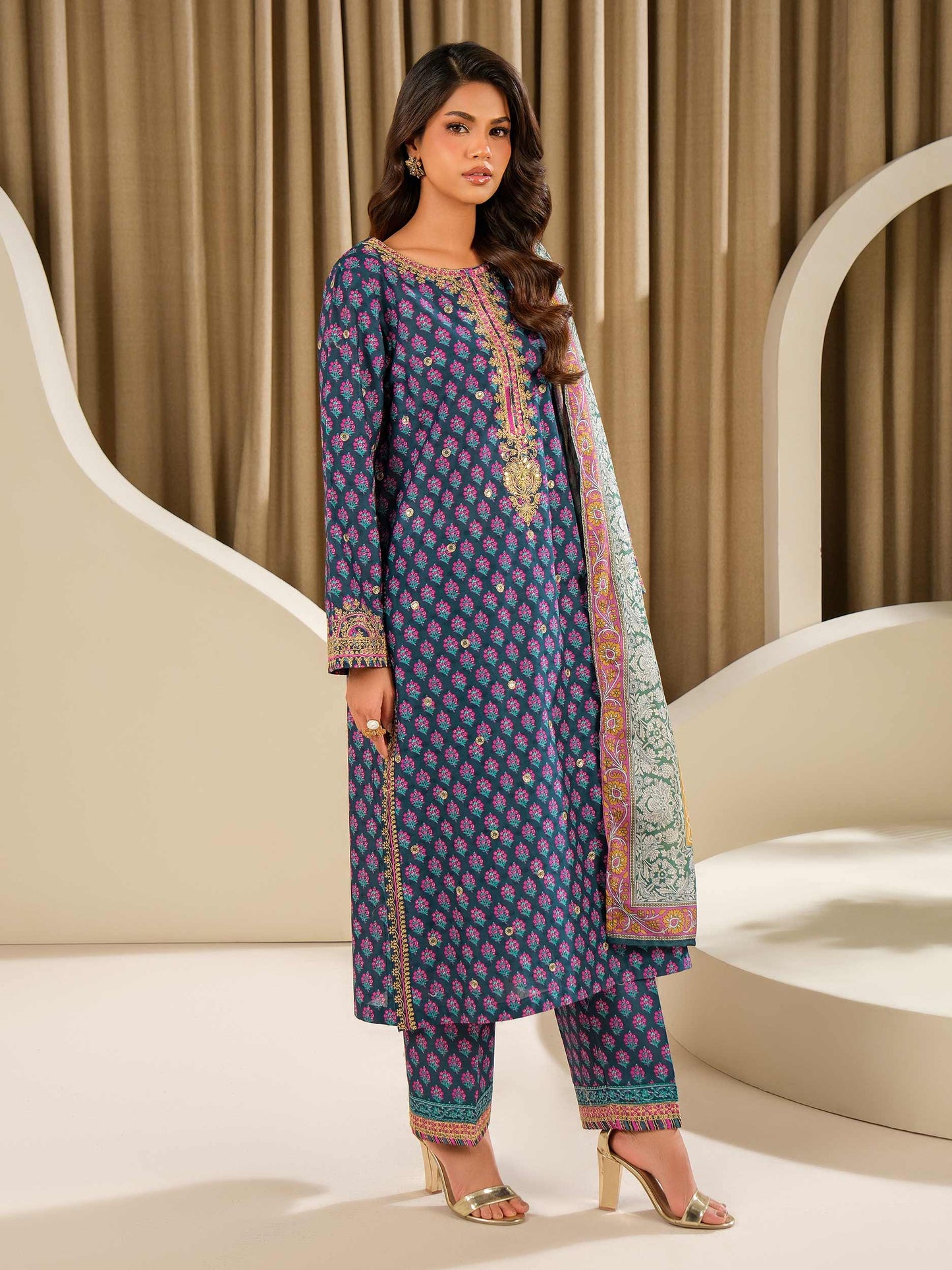 3 Piece Lawn Suit-Embroidered (Unstitched)